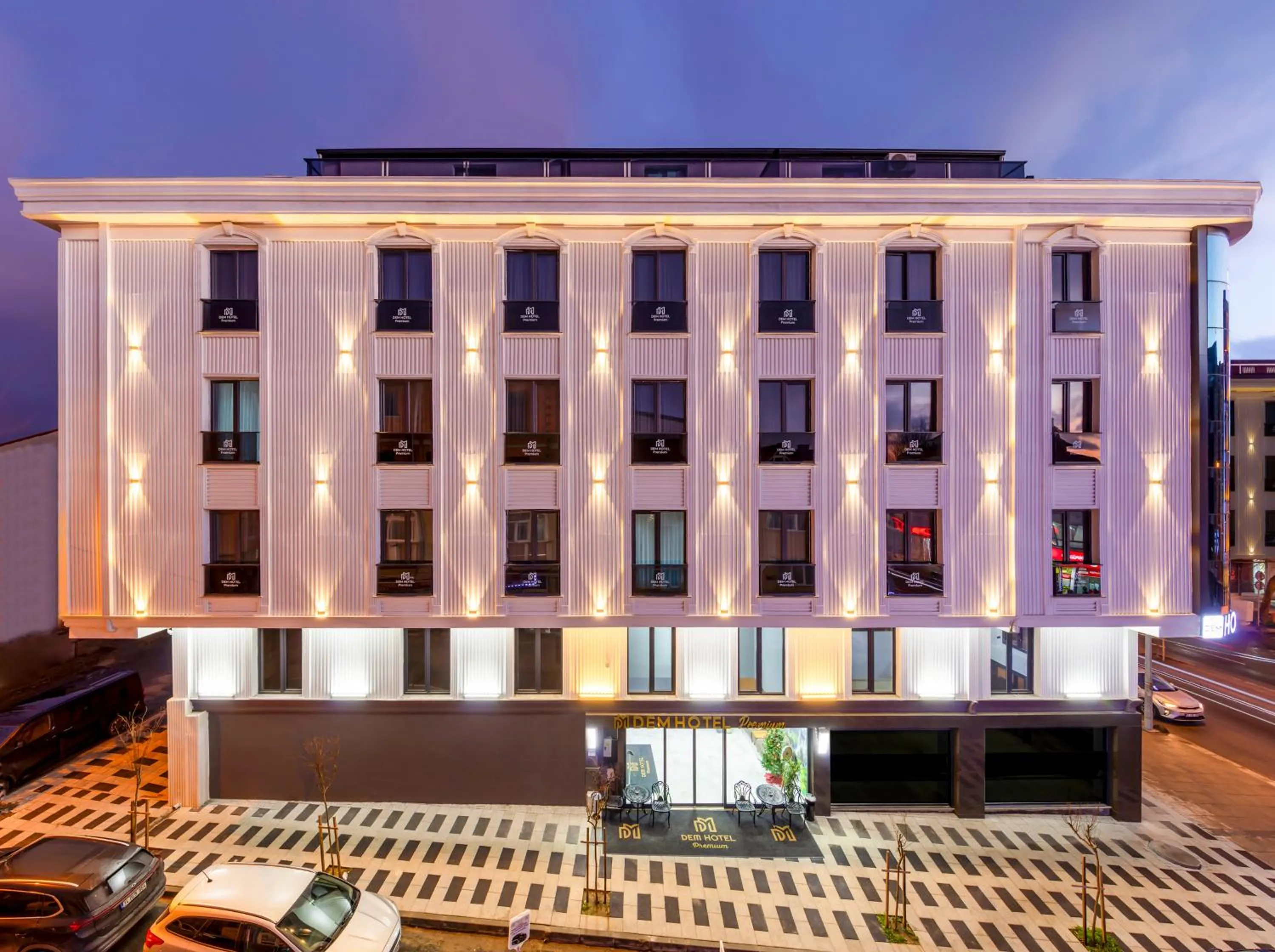 Facade/entrance in Dem Premium Hotel - Round Trip Airport Service - Istanbul International Airport