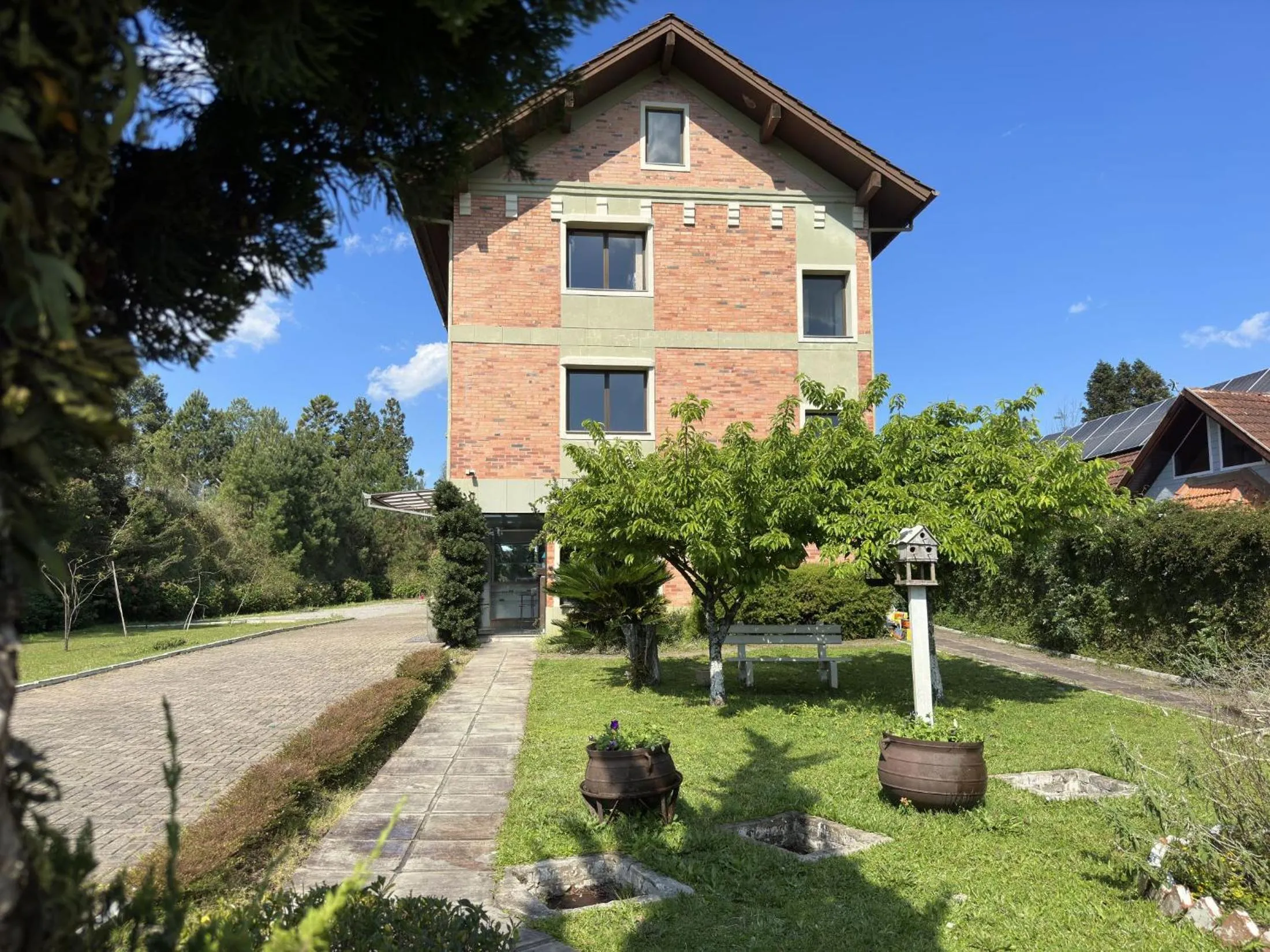 Property building in Luzzy Hotel