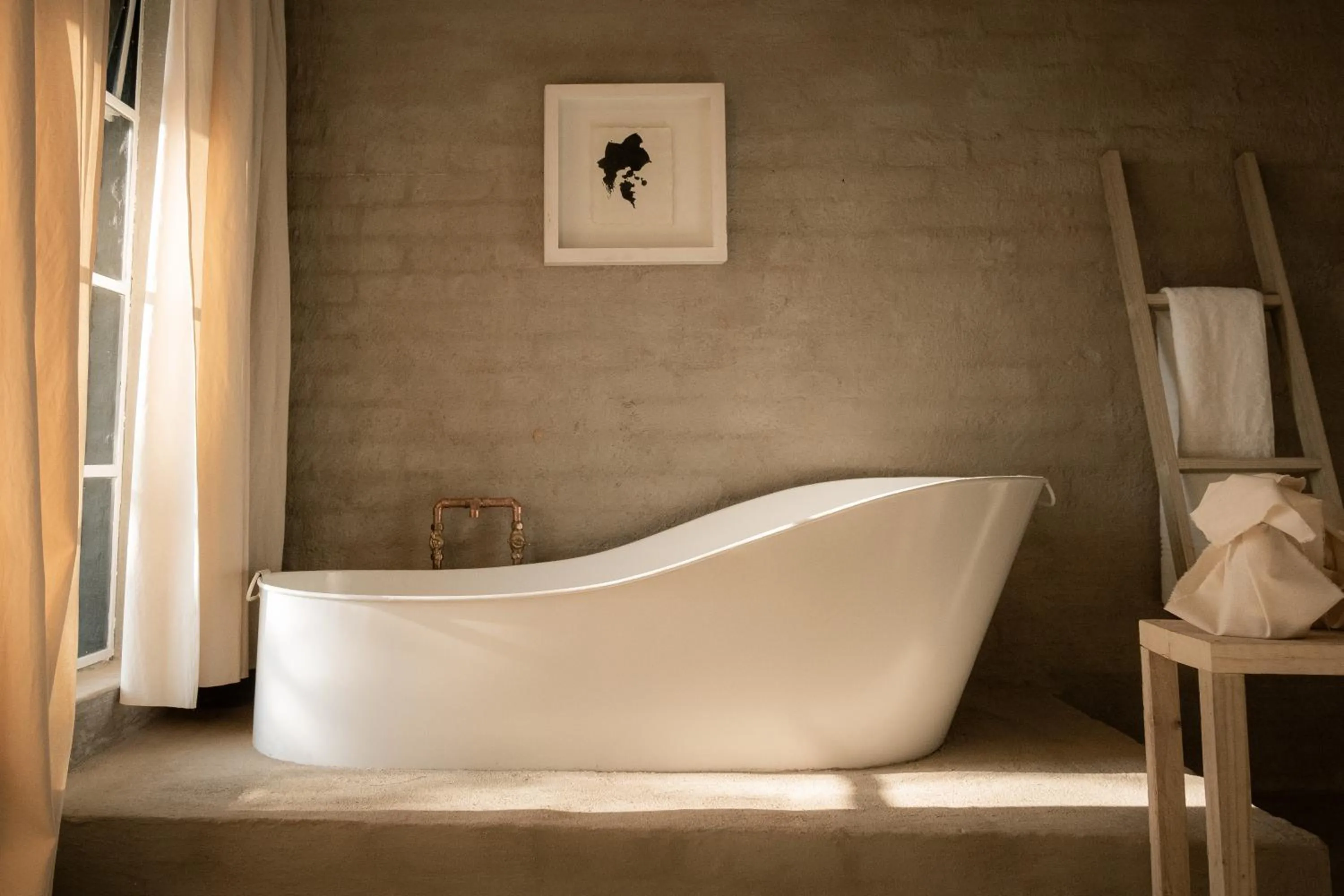 Bath in FARMHOUSE58
