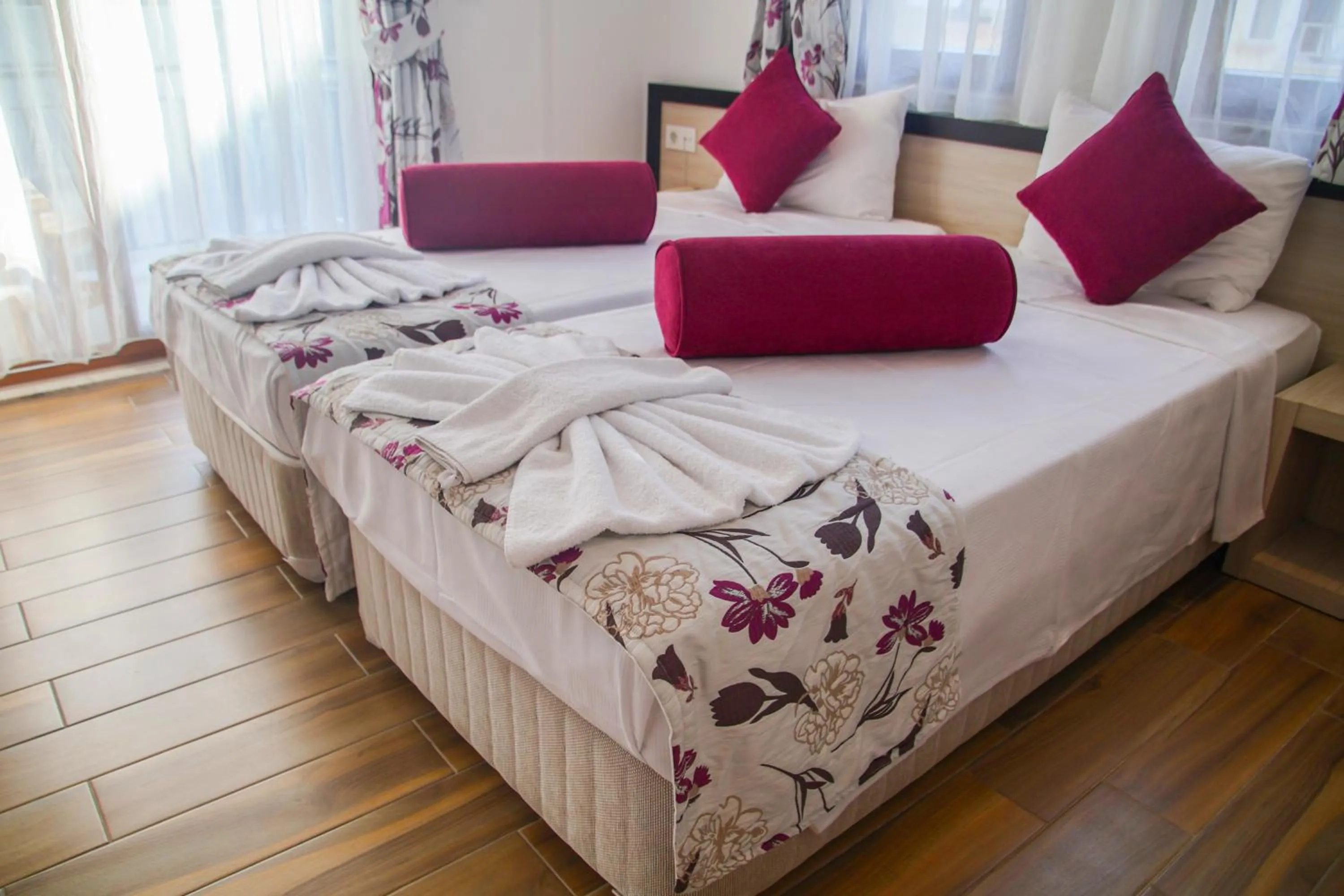 Photo of the whole room in Hermes Hotel