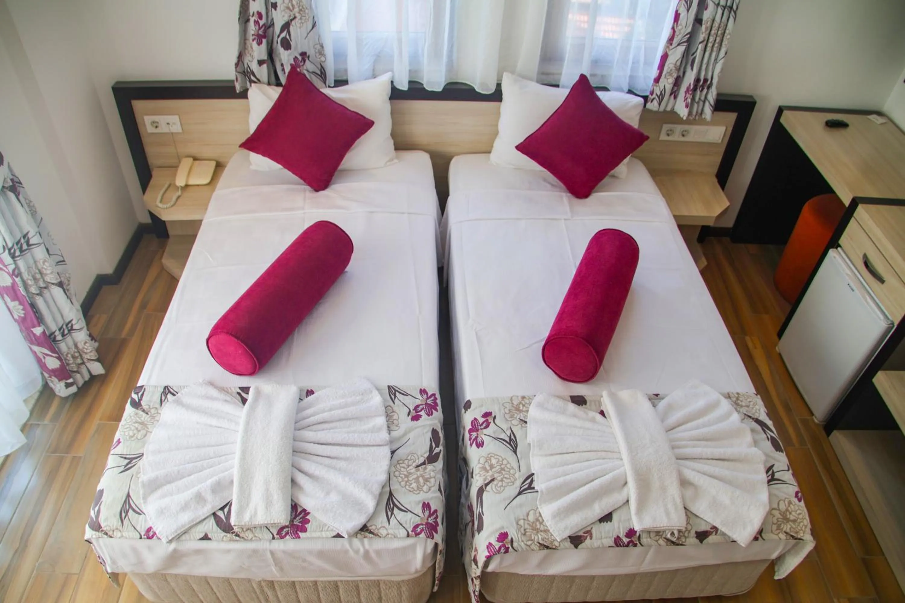 Photo of the whole room in Hermes Hotel