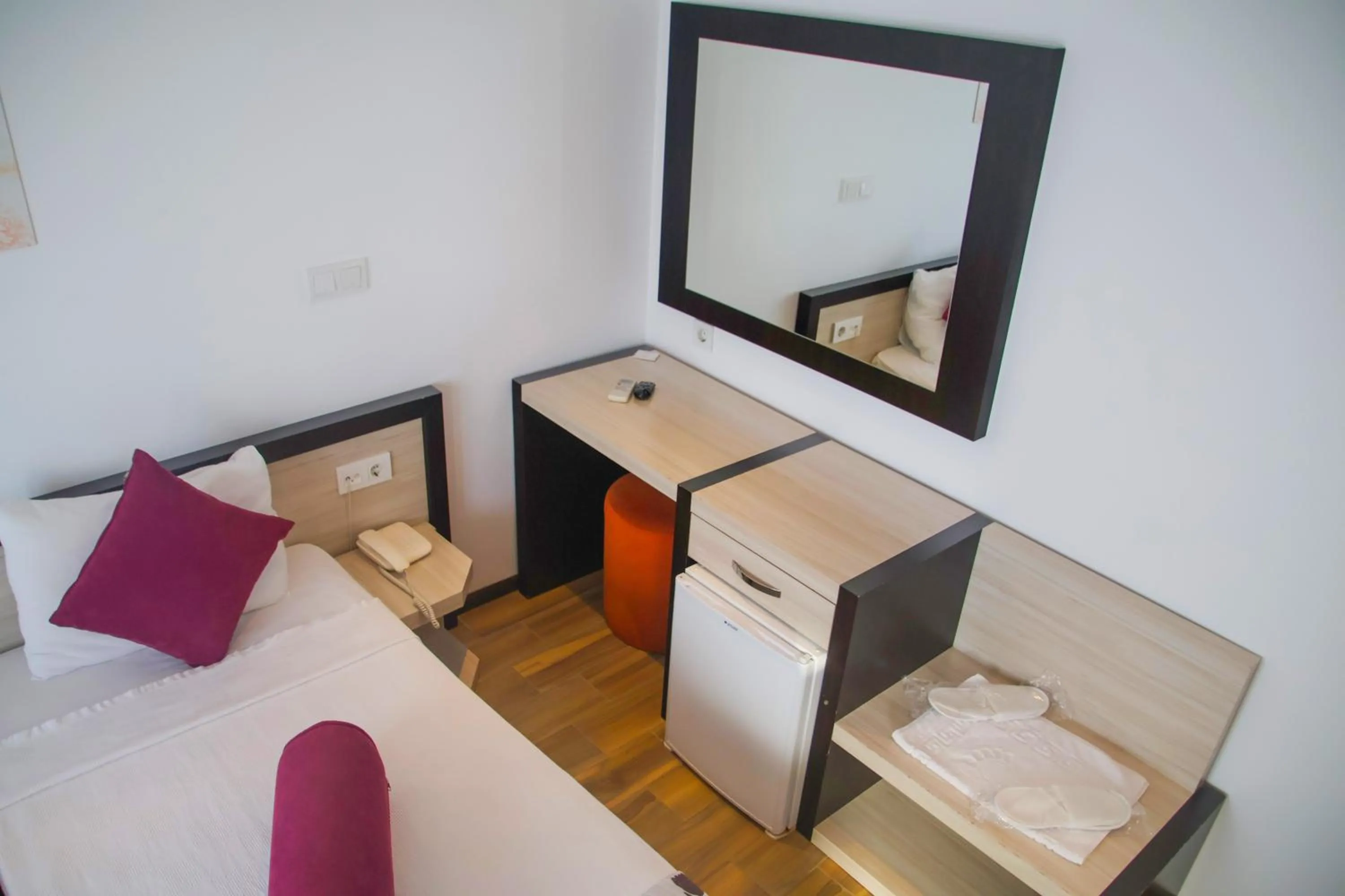 Photo of the whole room in Hermes Hotel