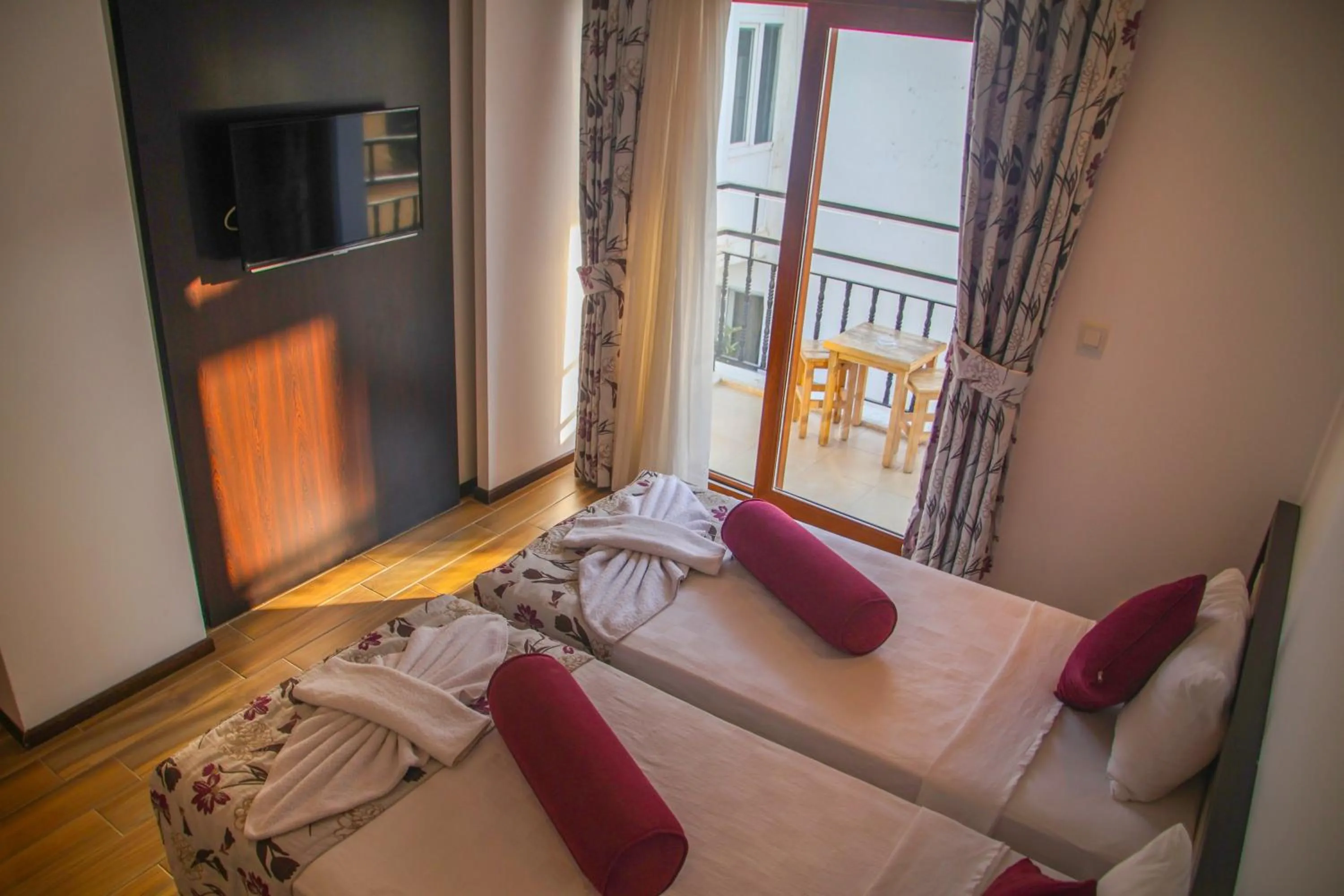 Photo of the whole room in Hermes Hotel