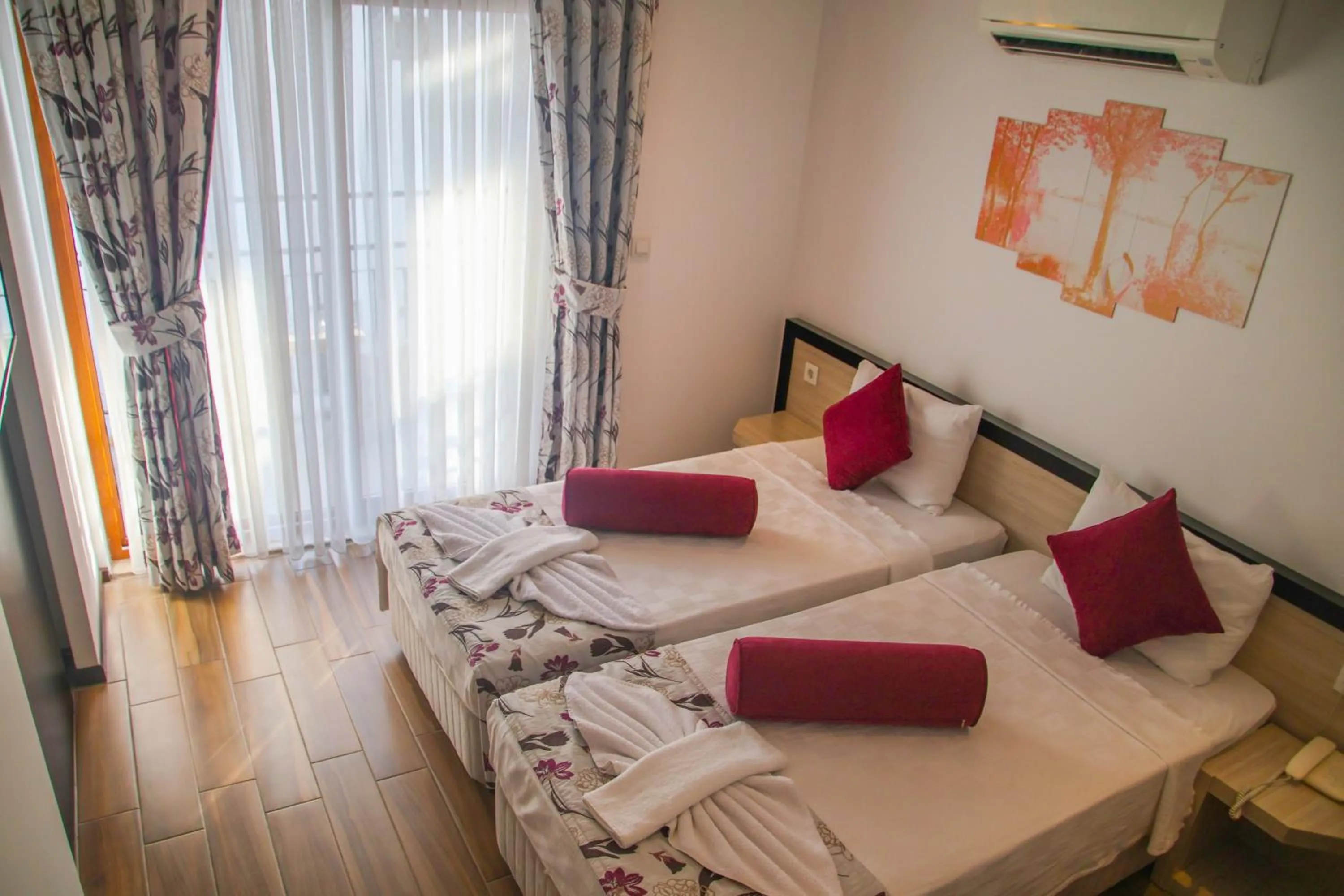 Photo of the whole room in Hermes Hotel