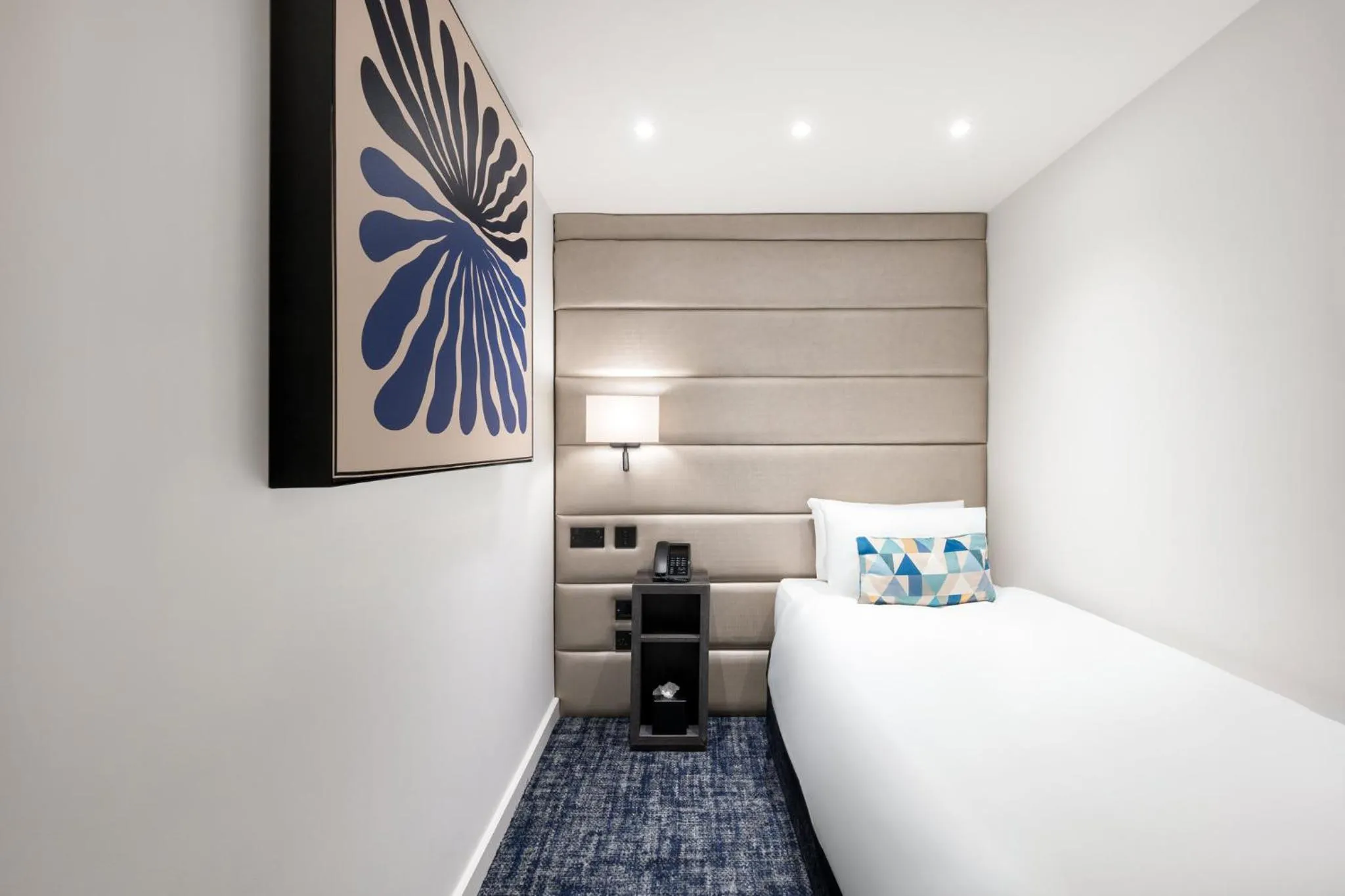 Photo of the whole room, Bed in voco London Marylebone by IHG