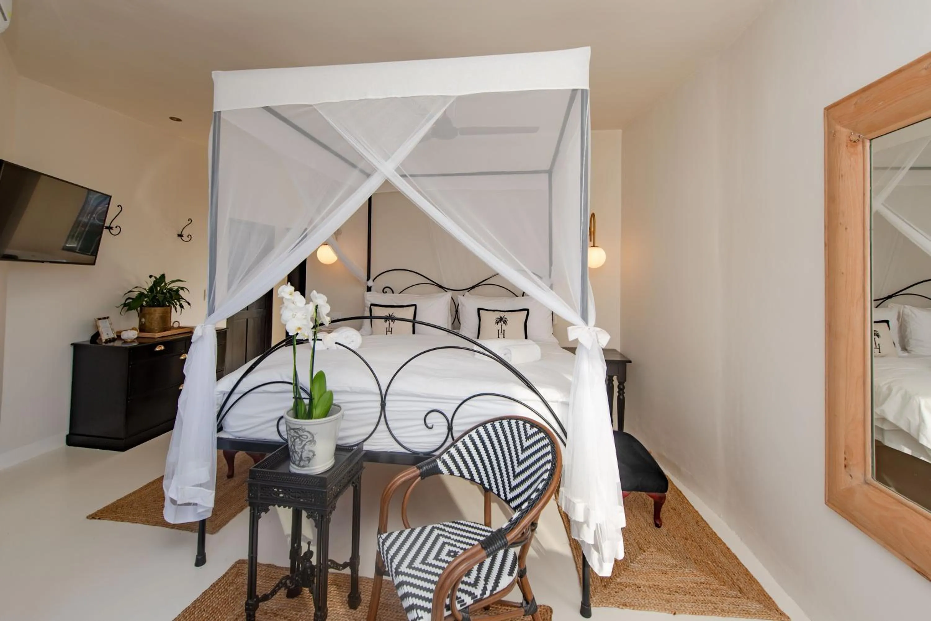 Bed in The Ivory Haus