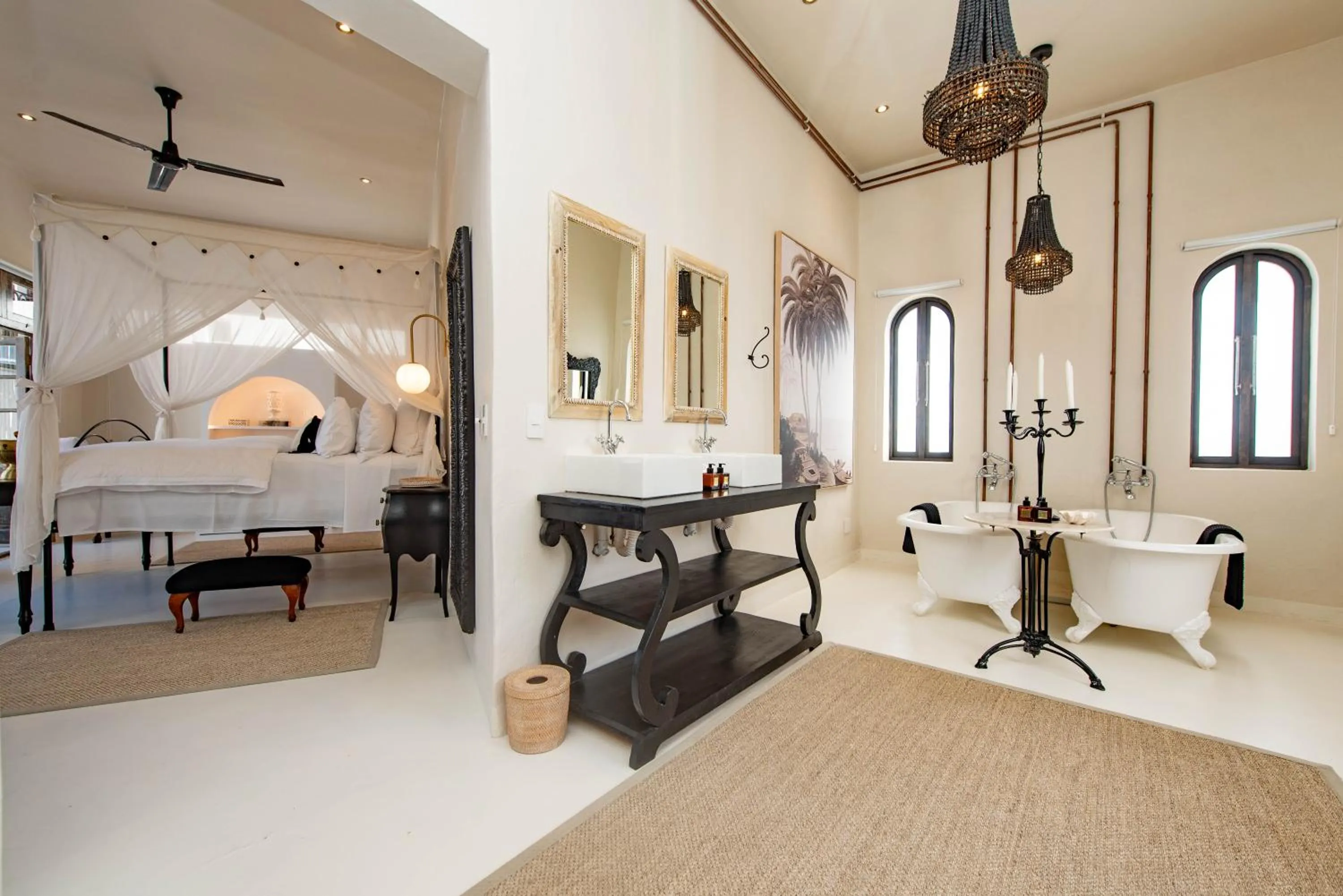 Bathroom, Bed in The Ivory Haus