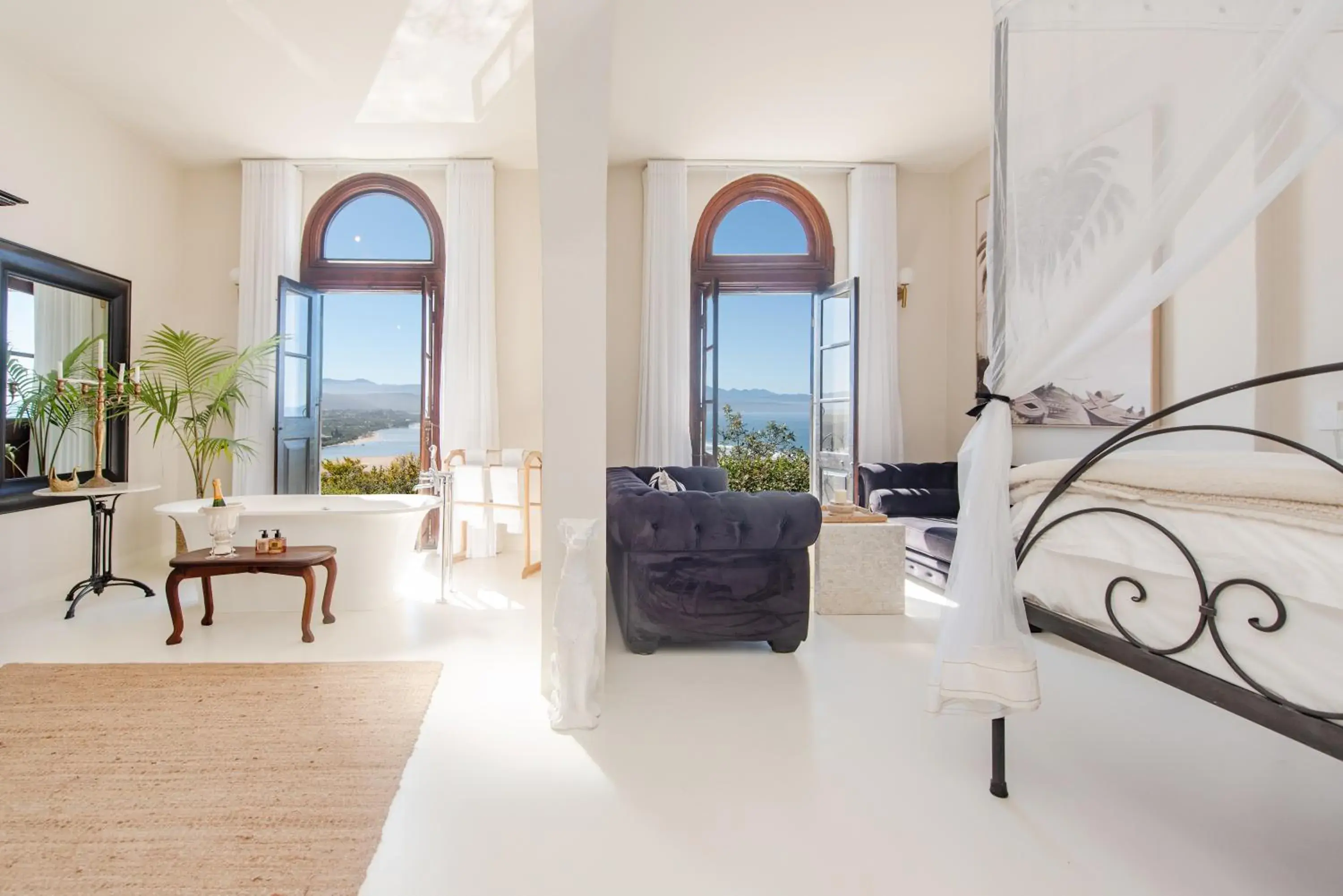 King Suite with Sea View in The Ivory Haus King Suite with Sea View in The Ivory Haus