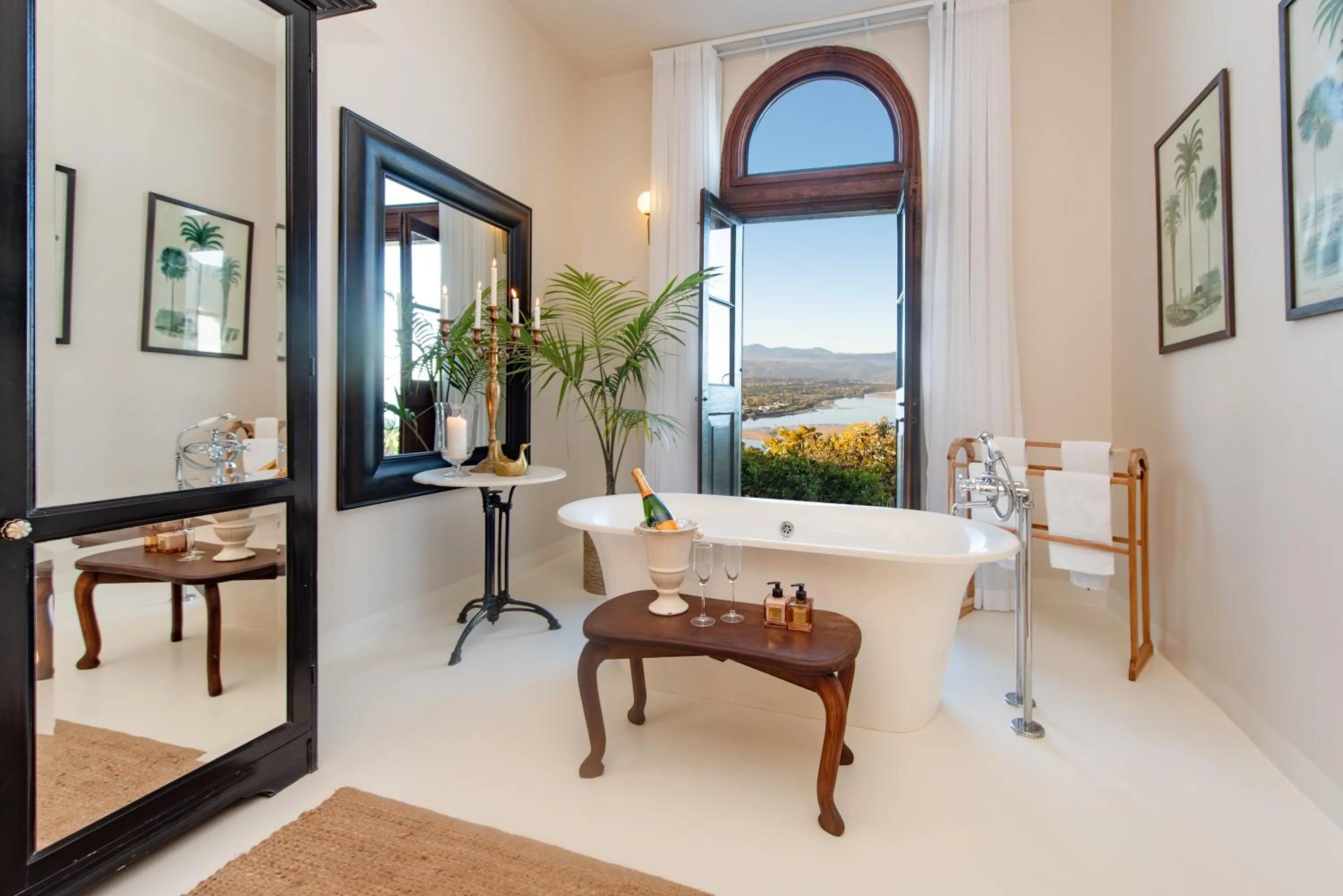 Sea view in The Ivory Haus