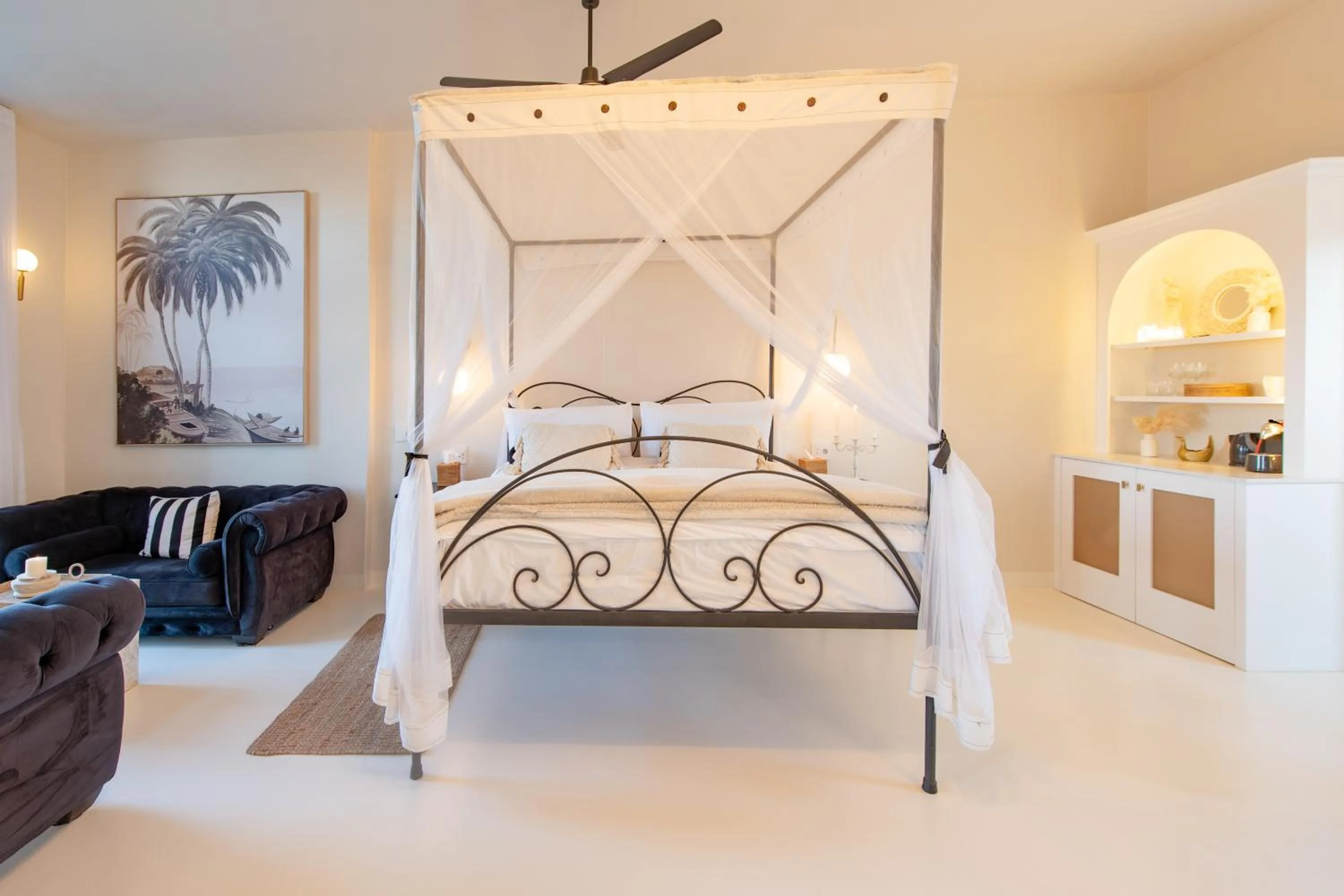 Bed in The Ivory Haus