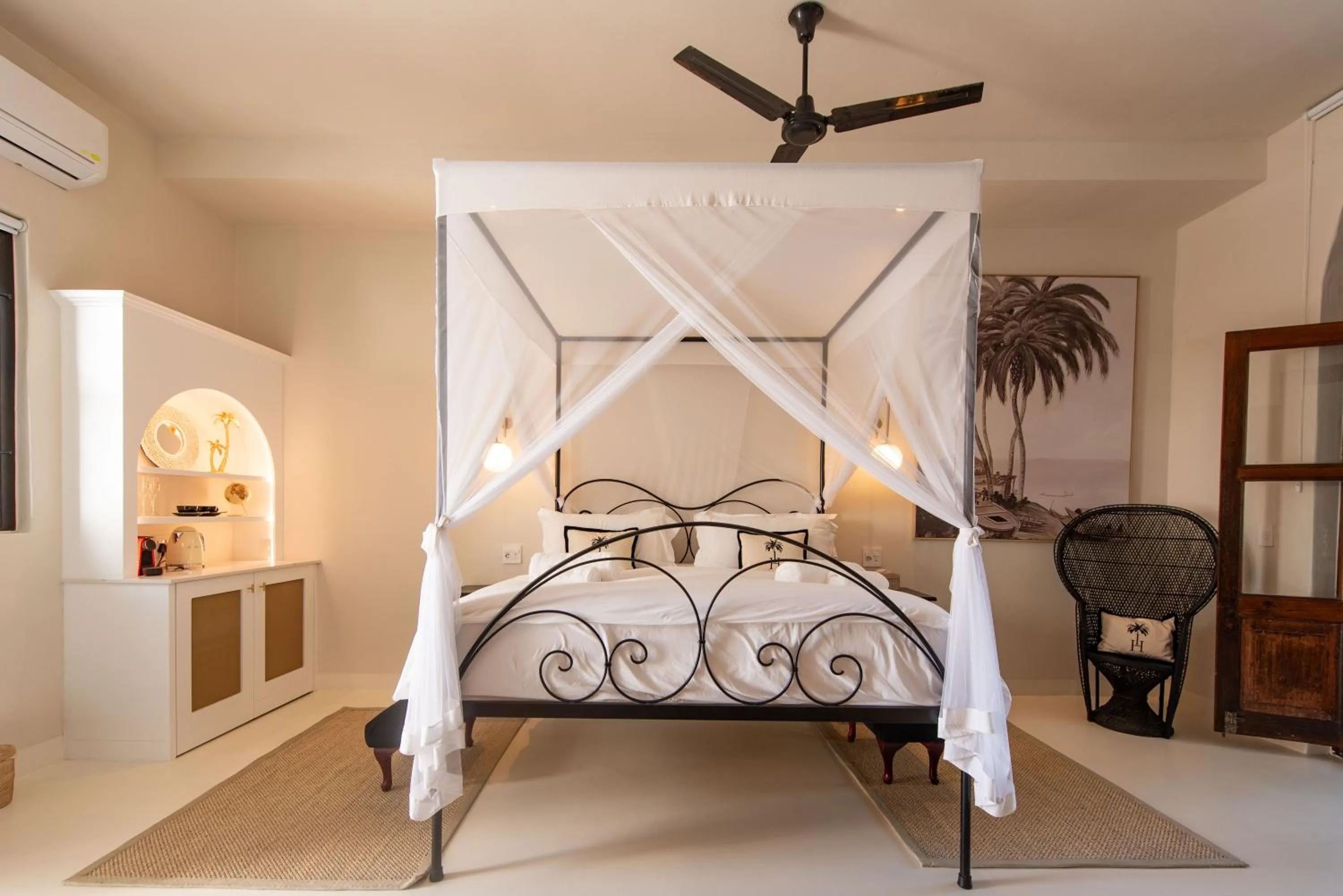 Bed in The Ivory Haus