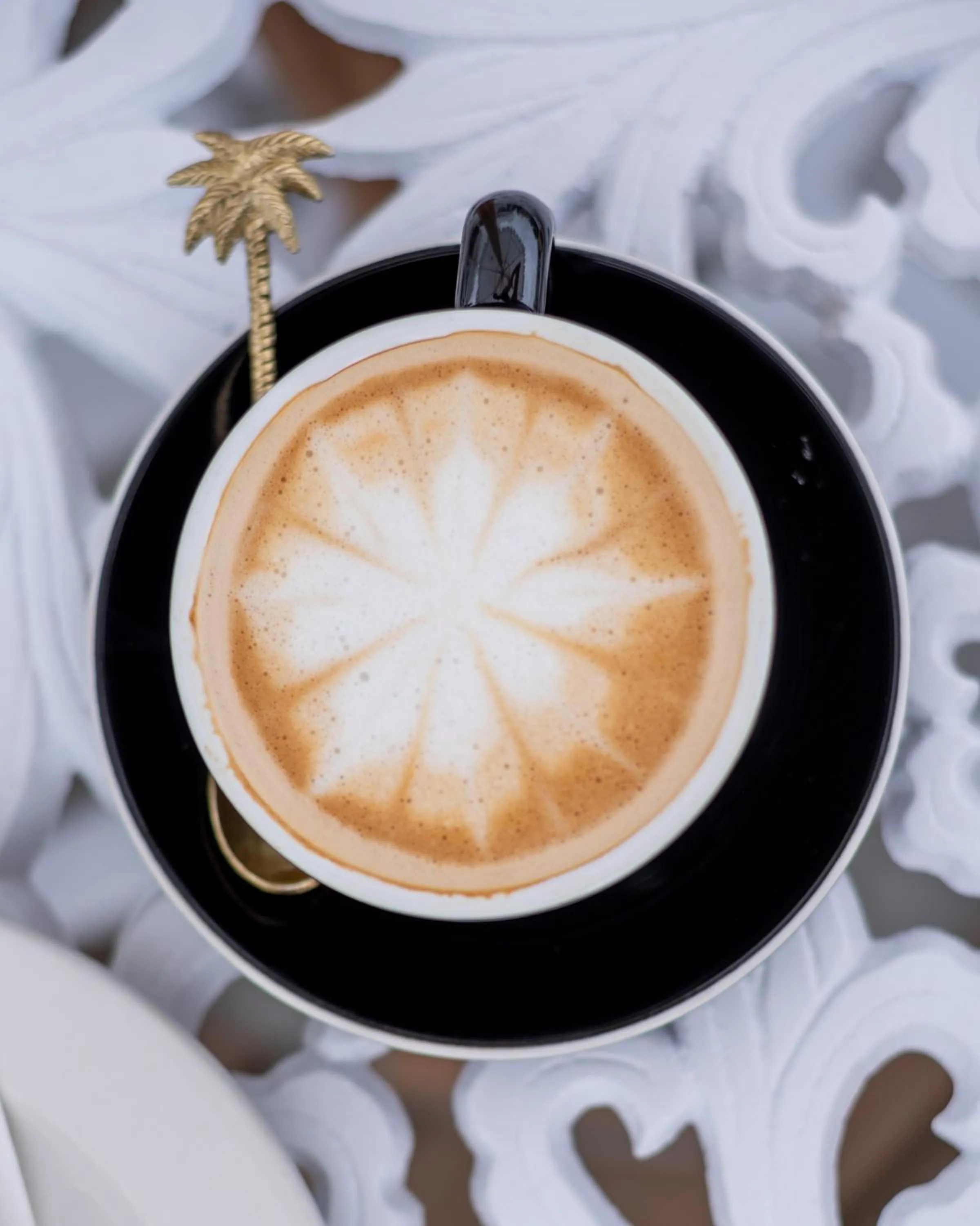 Coffee/tea facilities in The Ivory Haus