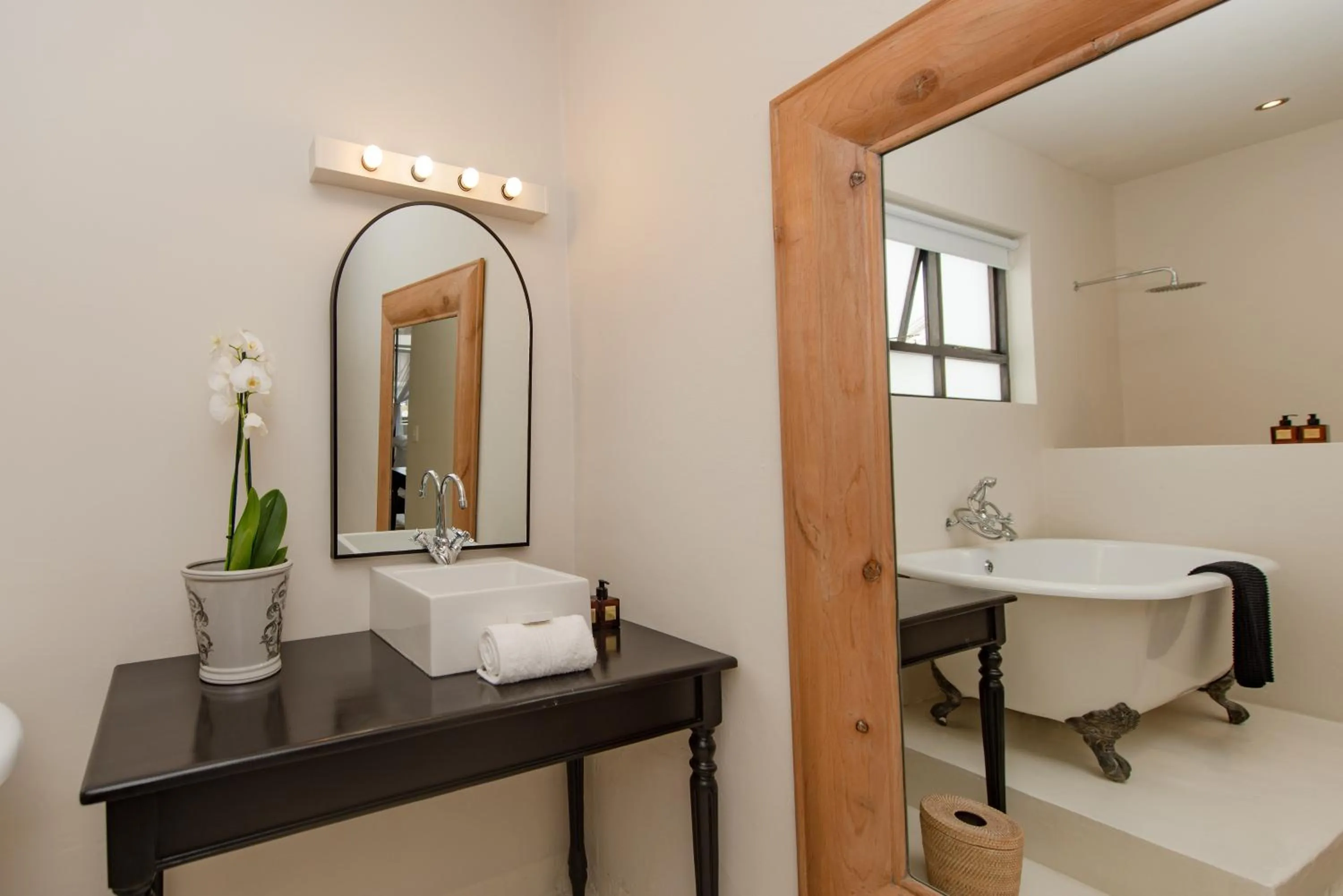 Bathroom in The Ivory Haus