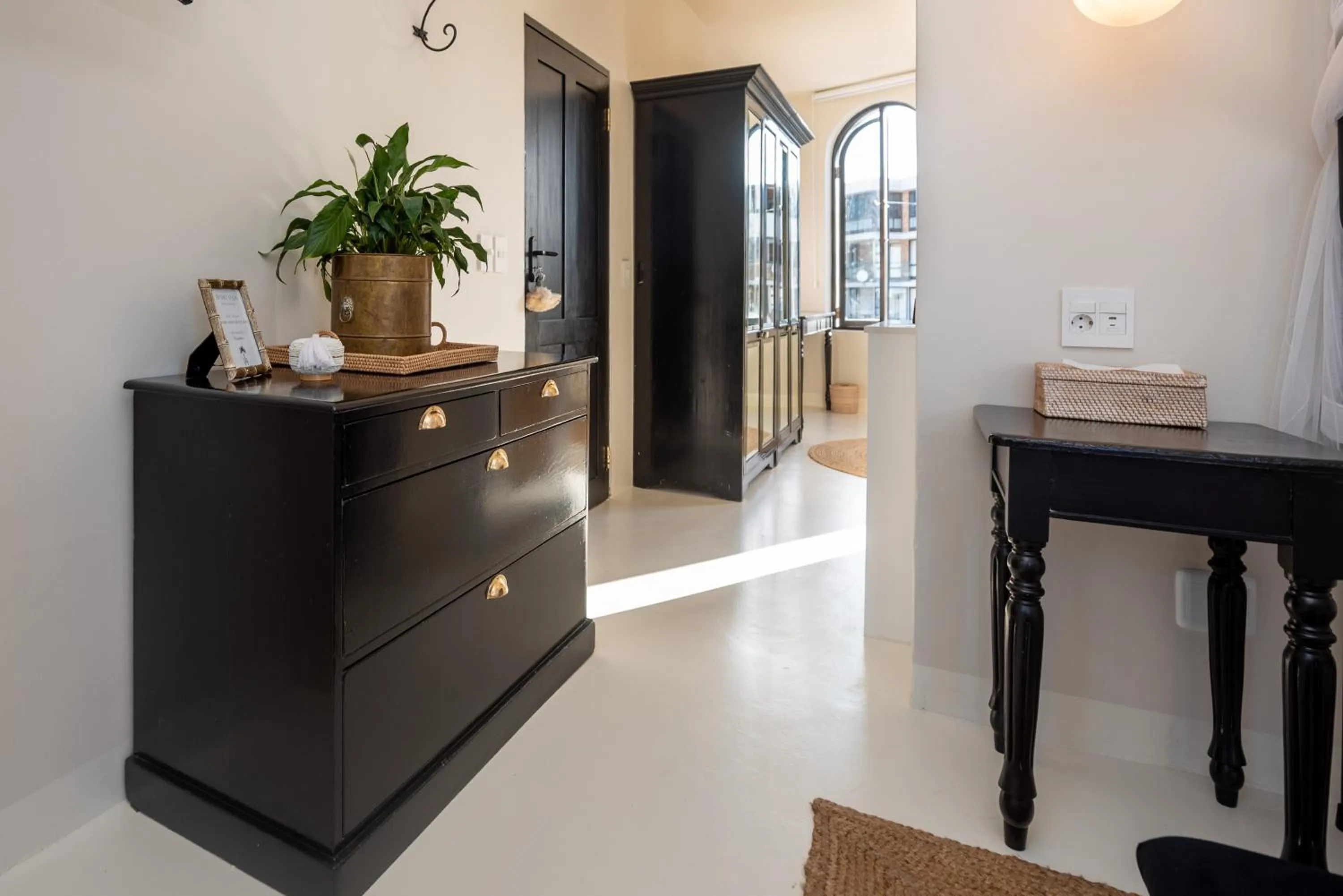 hair dresser in The Ivory Haus