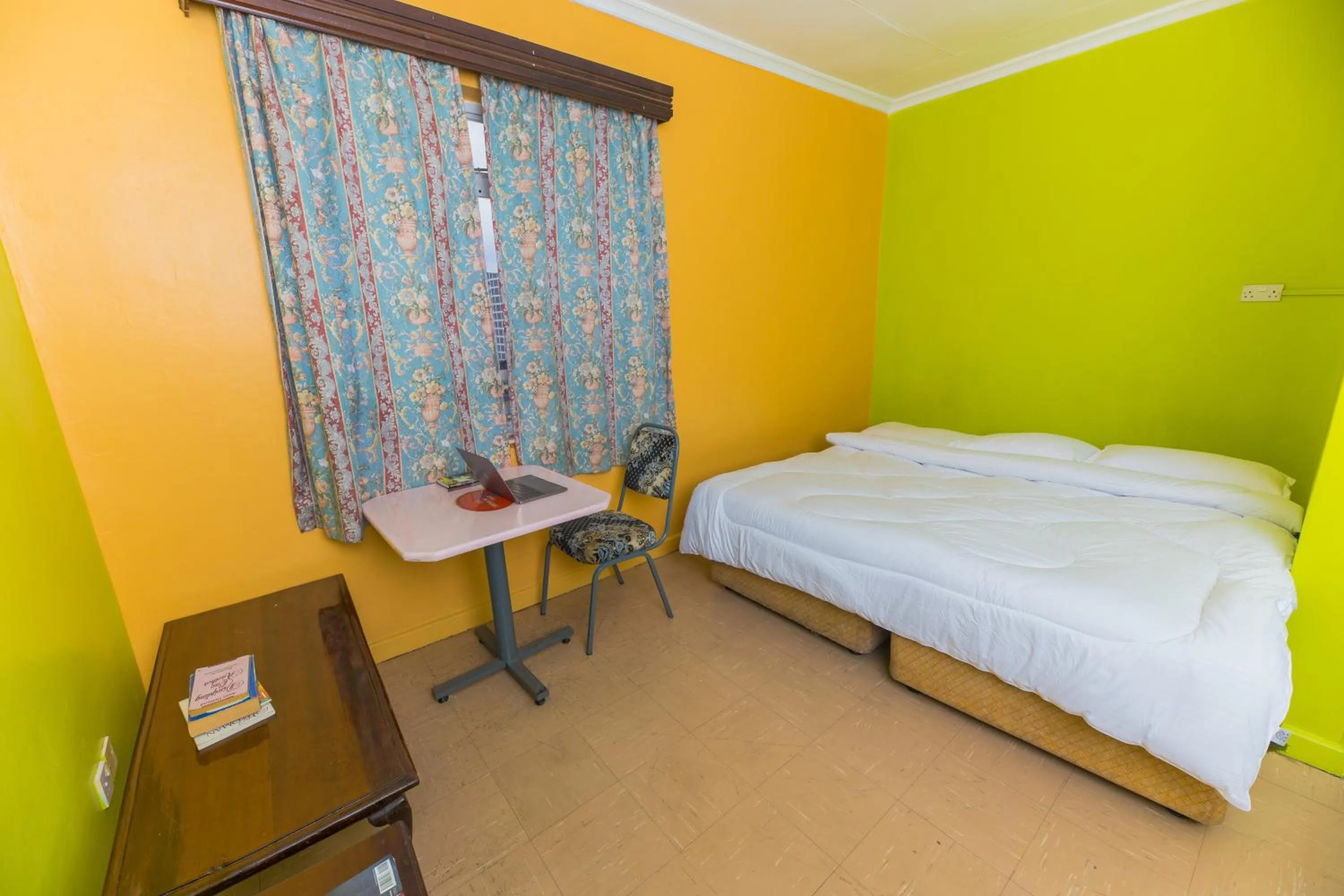 Bed in Hotel Southern Blue