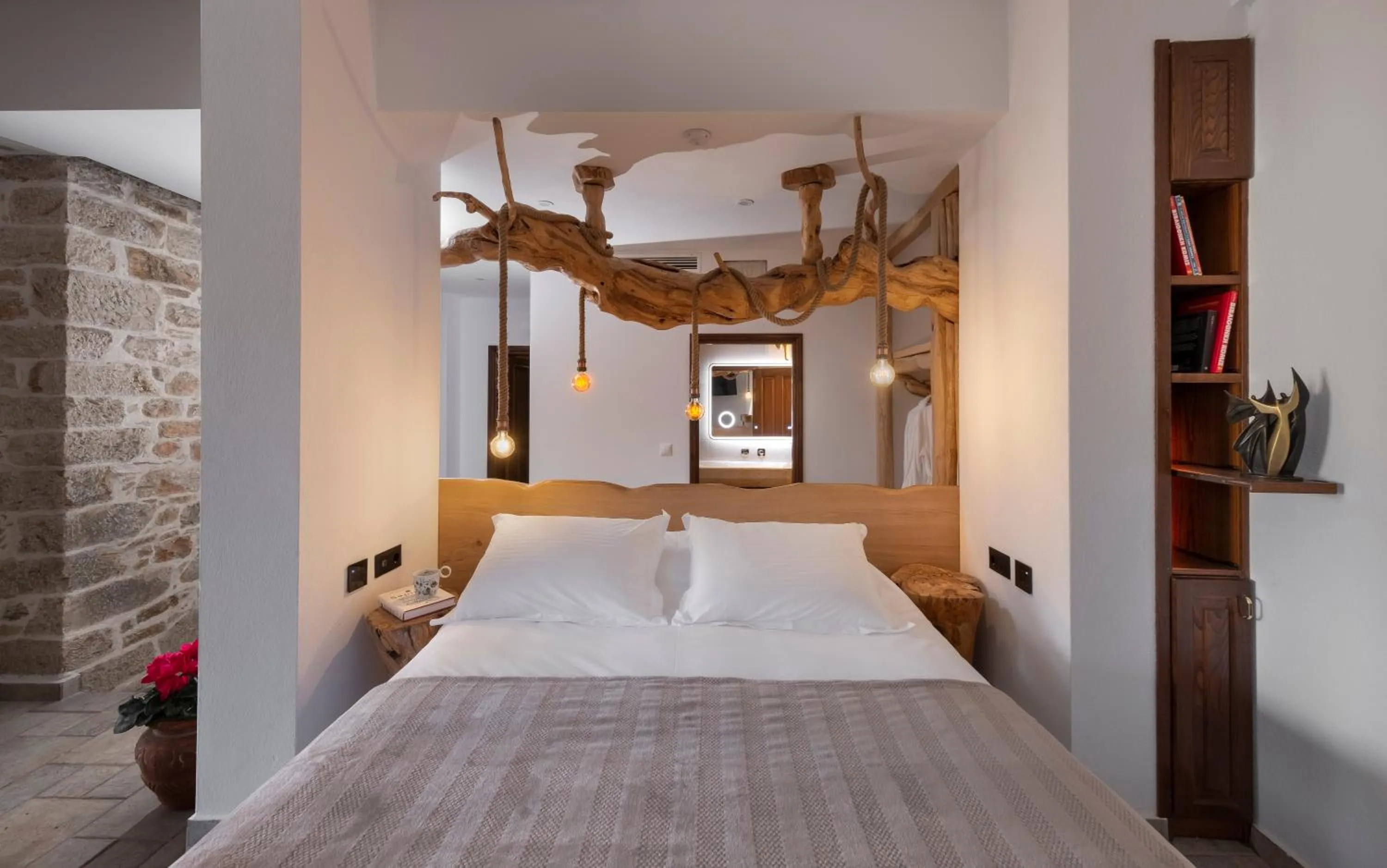 Bed in Palios Stathmos