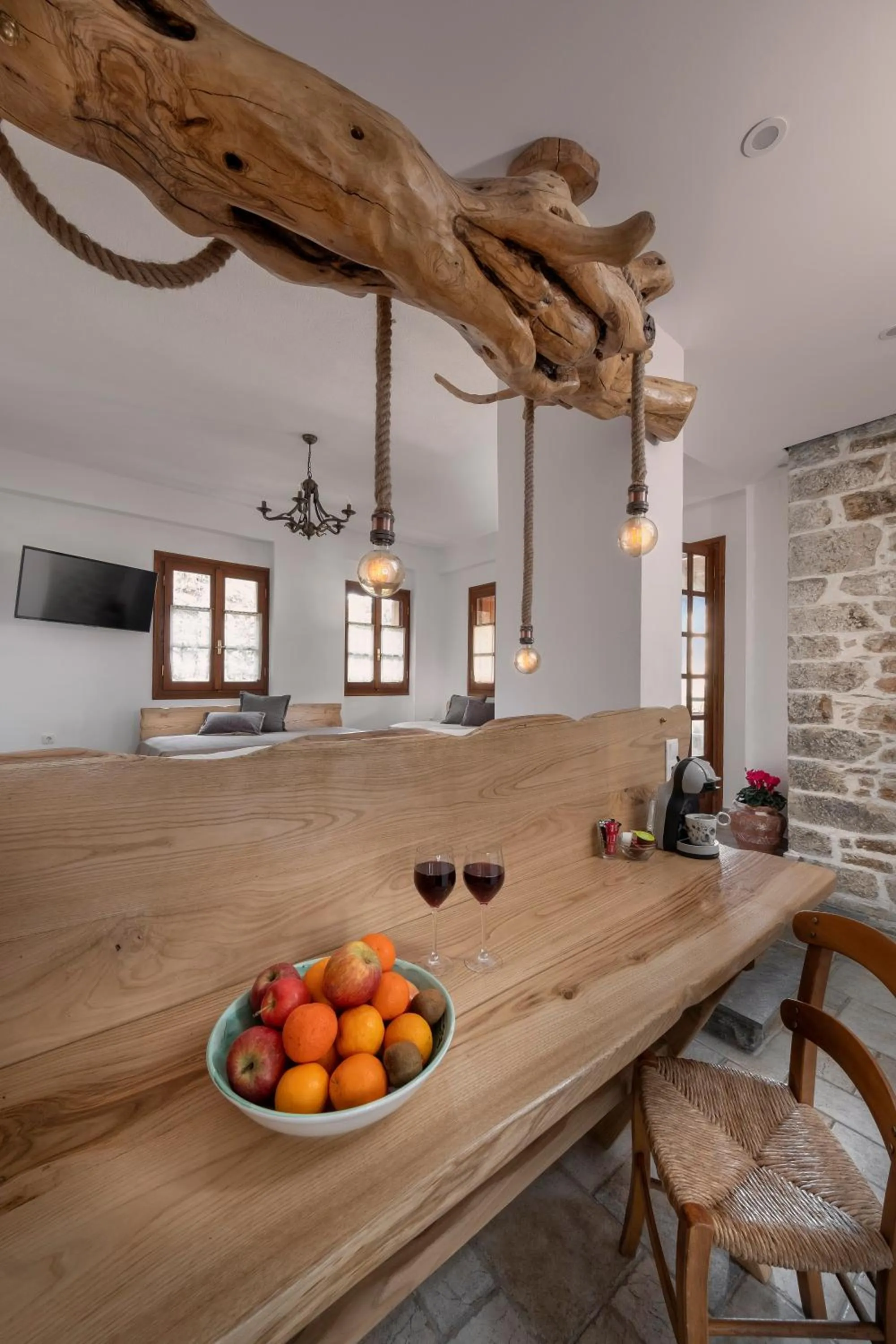 Coffee/tea facilities in Palios Stathmos