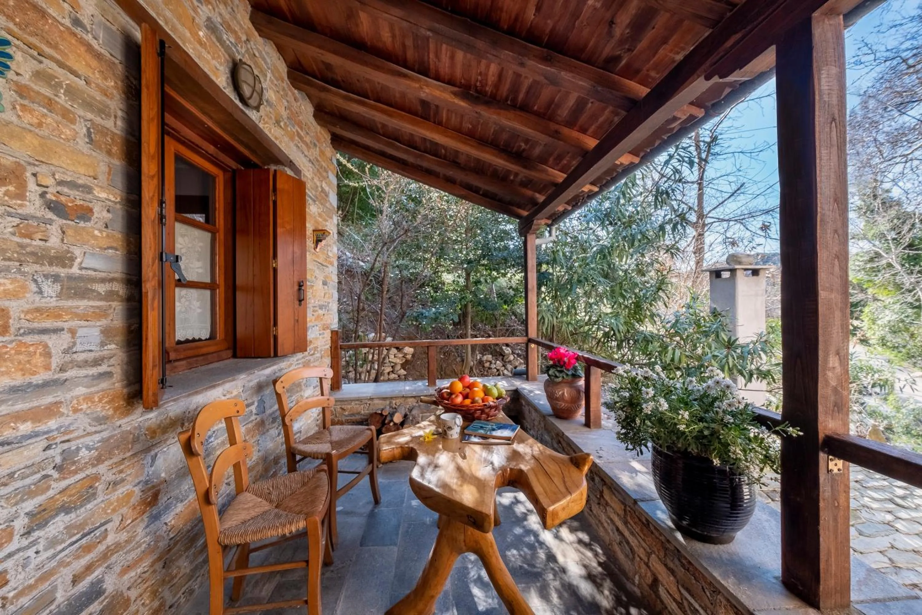 Balcony/Terrace in Palios Stathmos