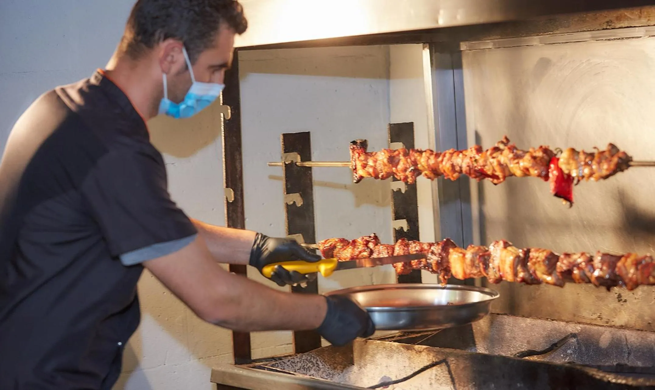 Staff in Palios Stathmos