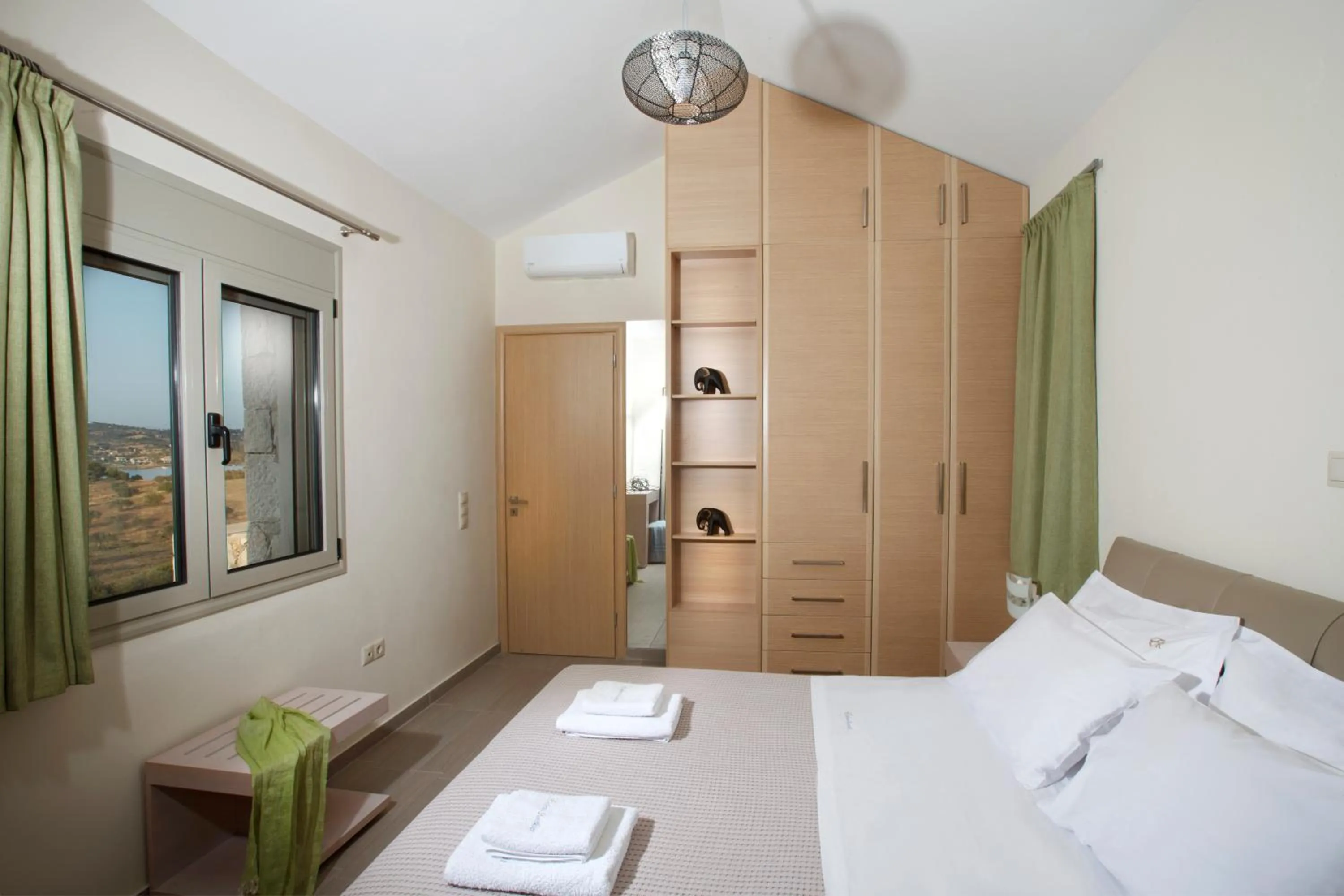 Bedroom, Bed in Edem Resort