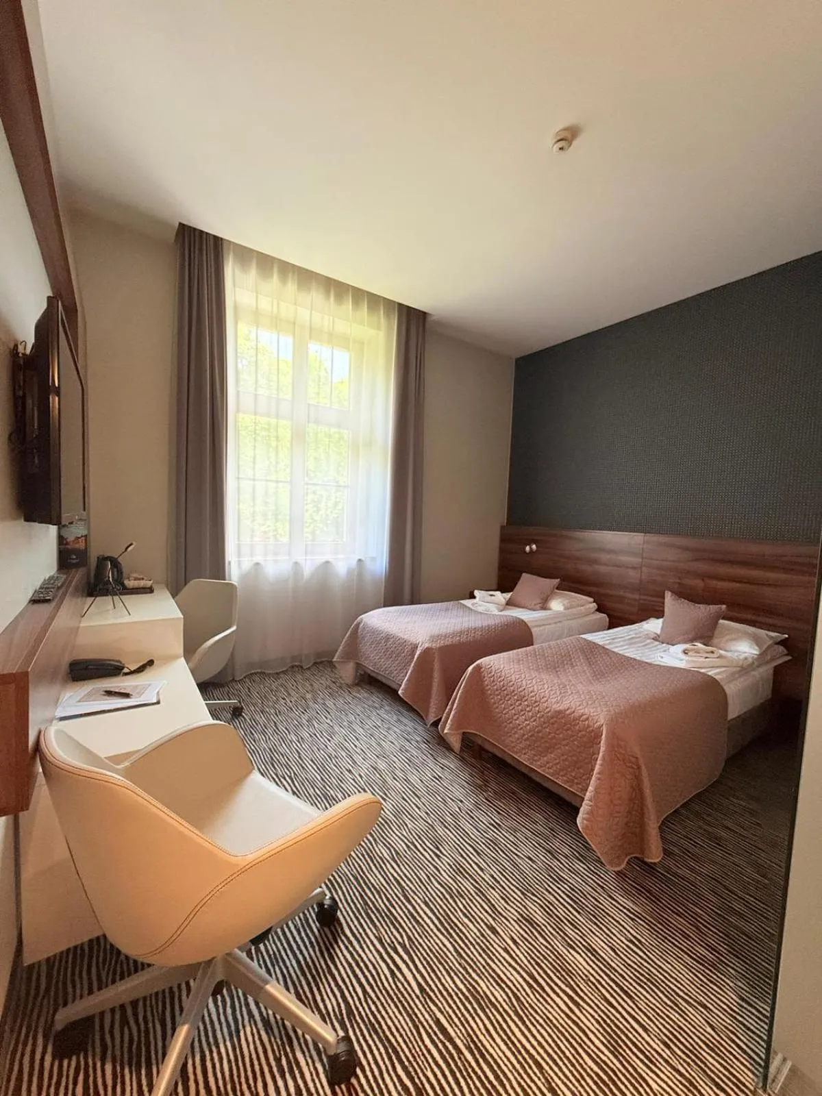 Bed in Hotel Gorczowski Katowice Chorzów