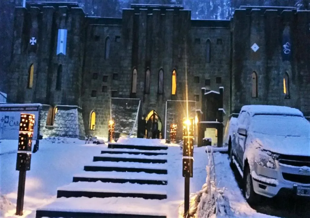 Parking in Del Caballero Hotel