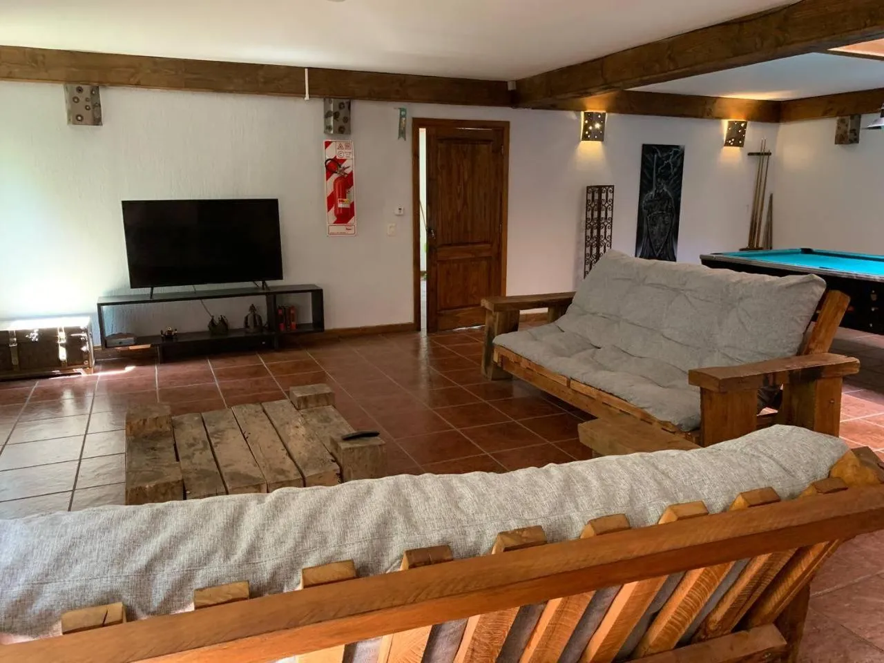 Living room in Del Caballero Hotel