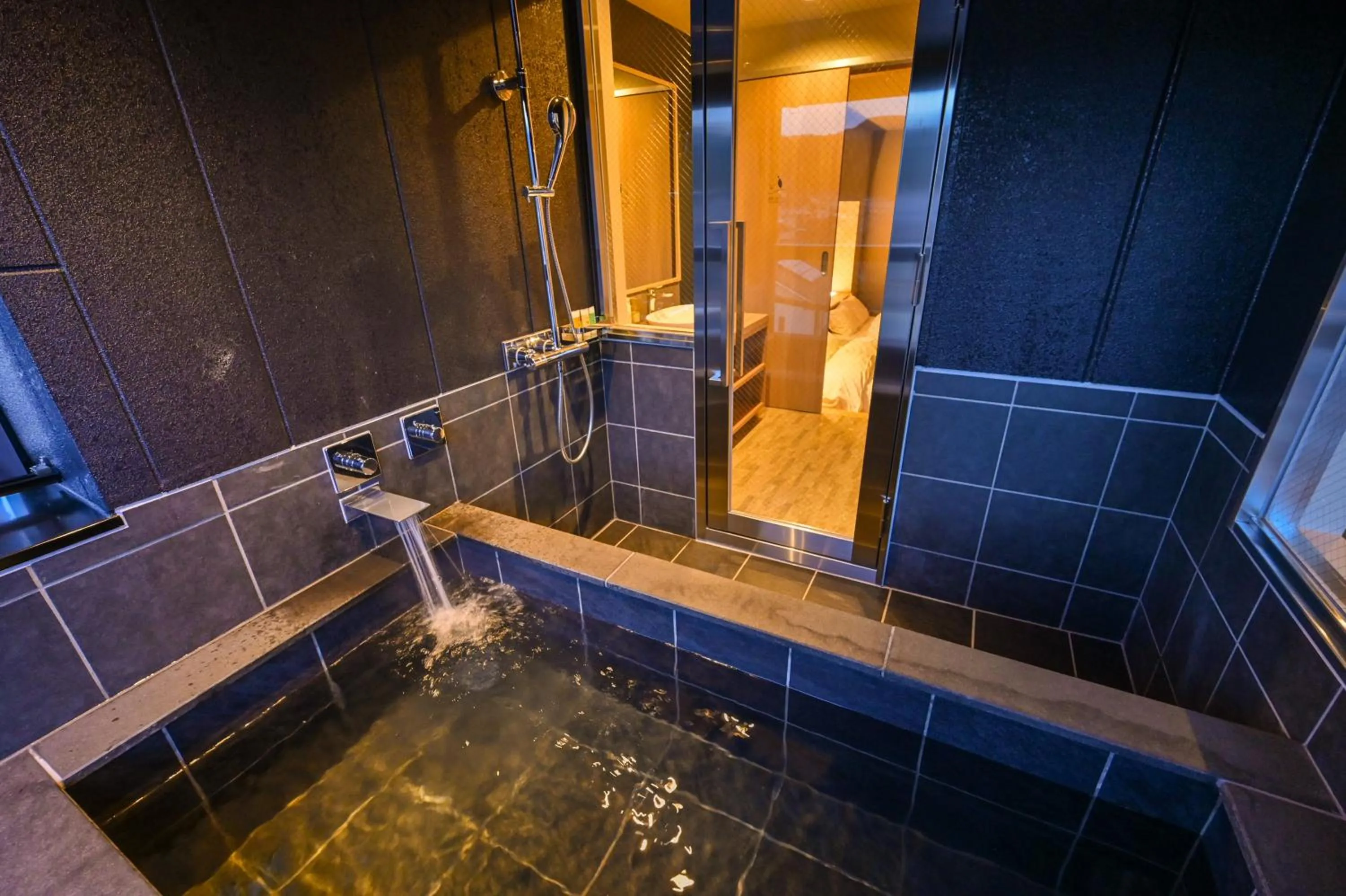 Shower in Ureshino Onsen Yadoya Uchiroji