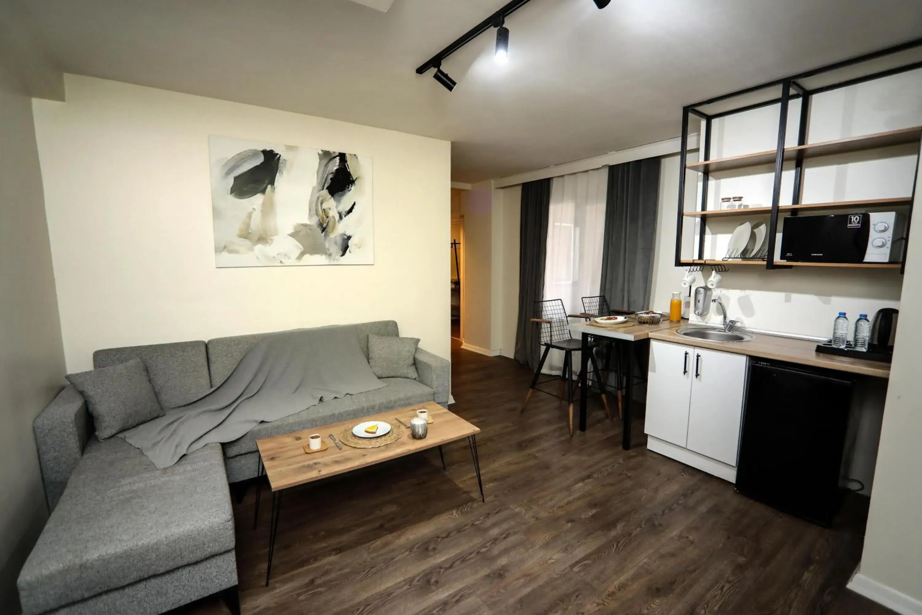 Deluxe Double Room with Bath in Arkem Maltepe Deluxe Double Room with Bath in Arkem Maltepe