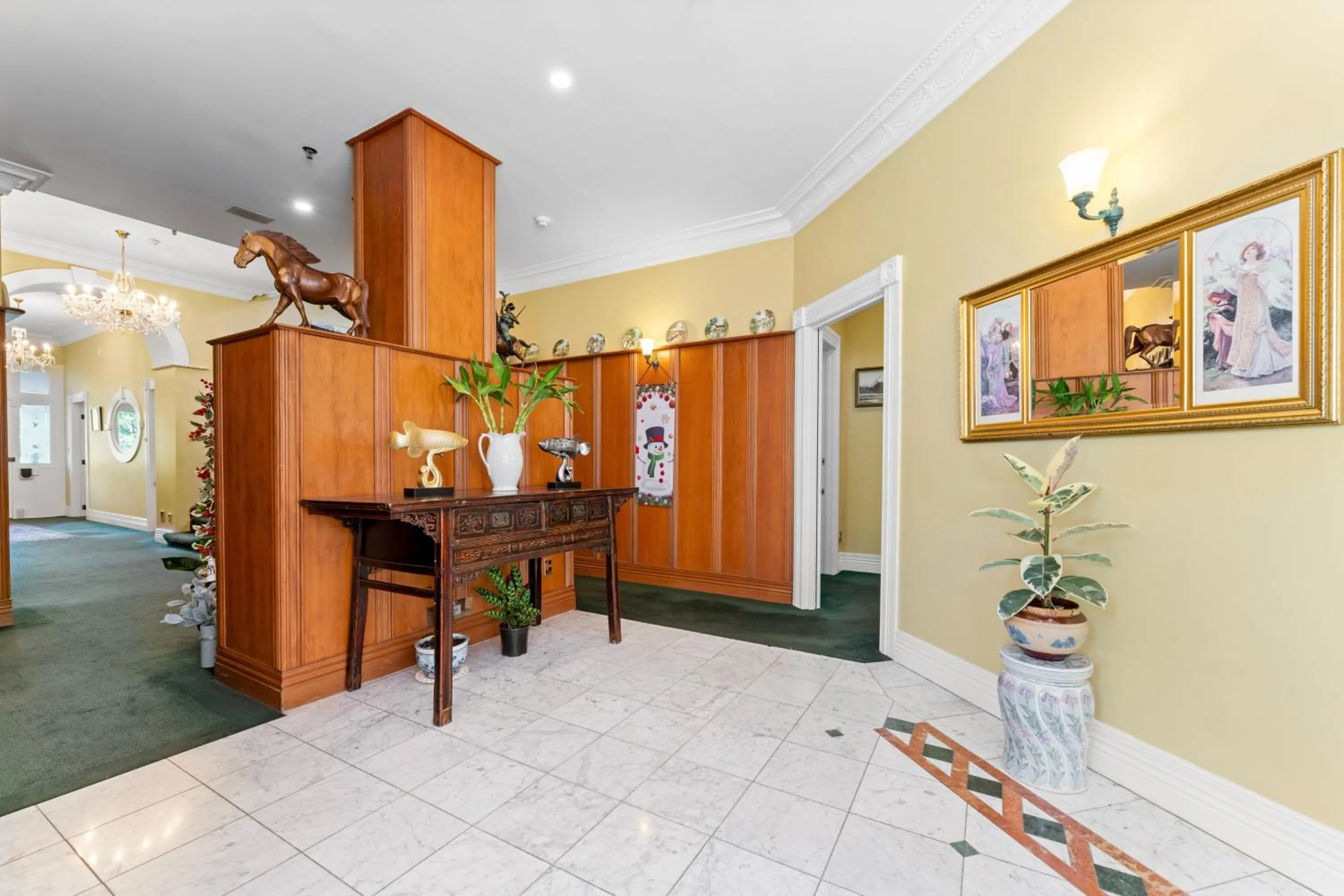 Lobby or reception in Aachen House