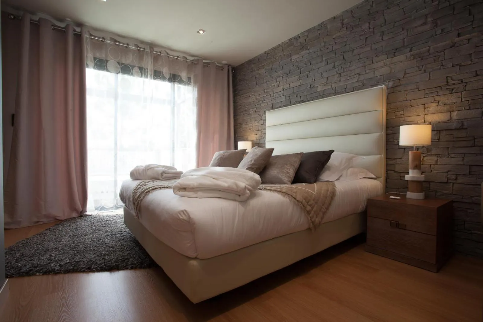 Bed in Domaine de Chalvêches Hôtel SPA 4*