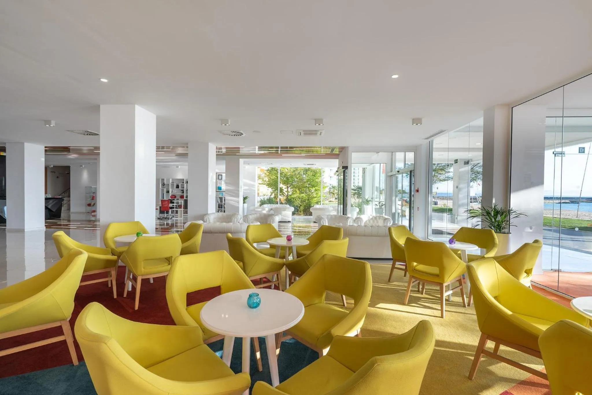 Lobby or reception in GRIFID Encanto Beach Hotel - MediSPA, Ultra All Inclusive & Private Beach