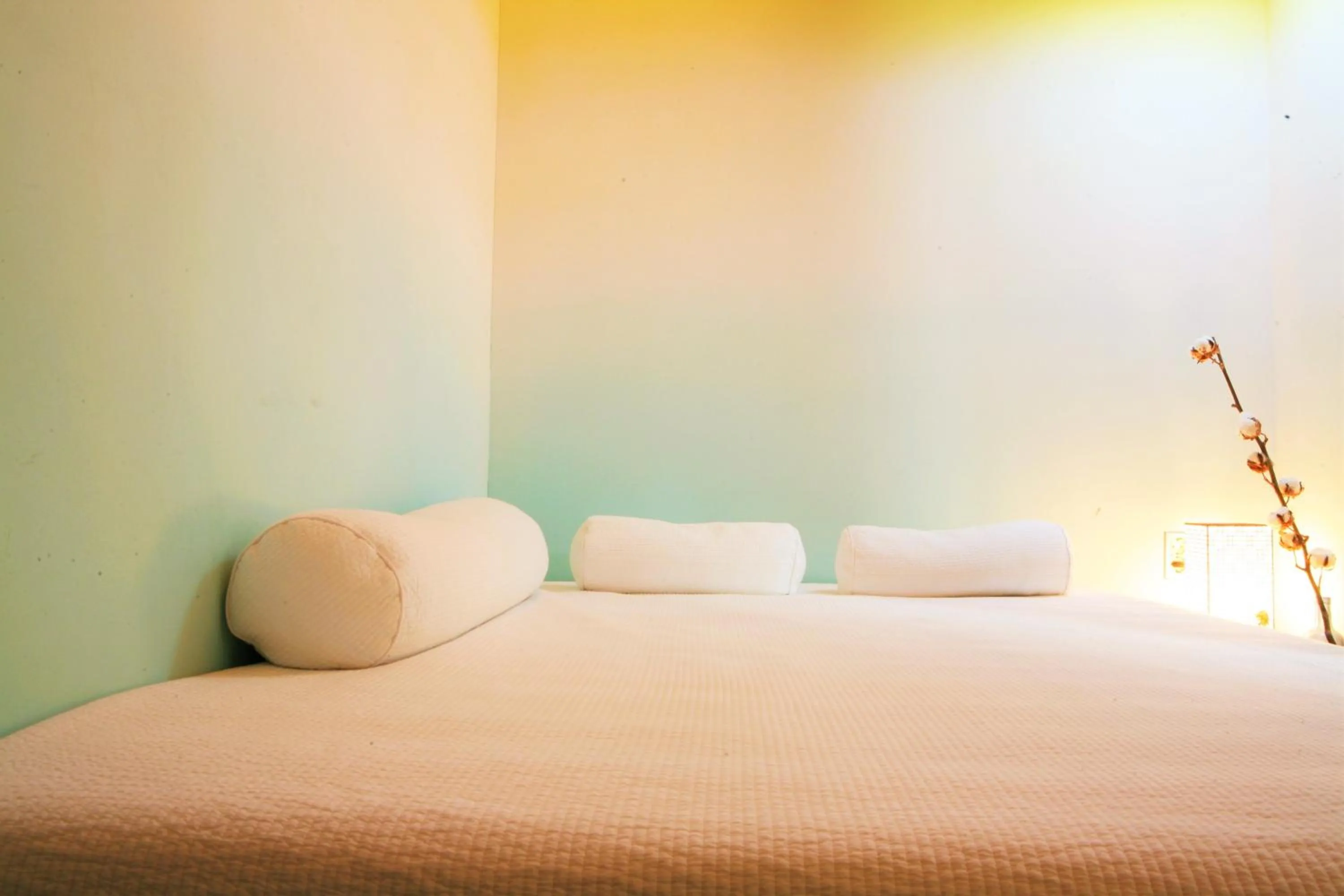 Bed in NagNe House Boutique Hanok