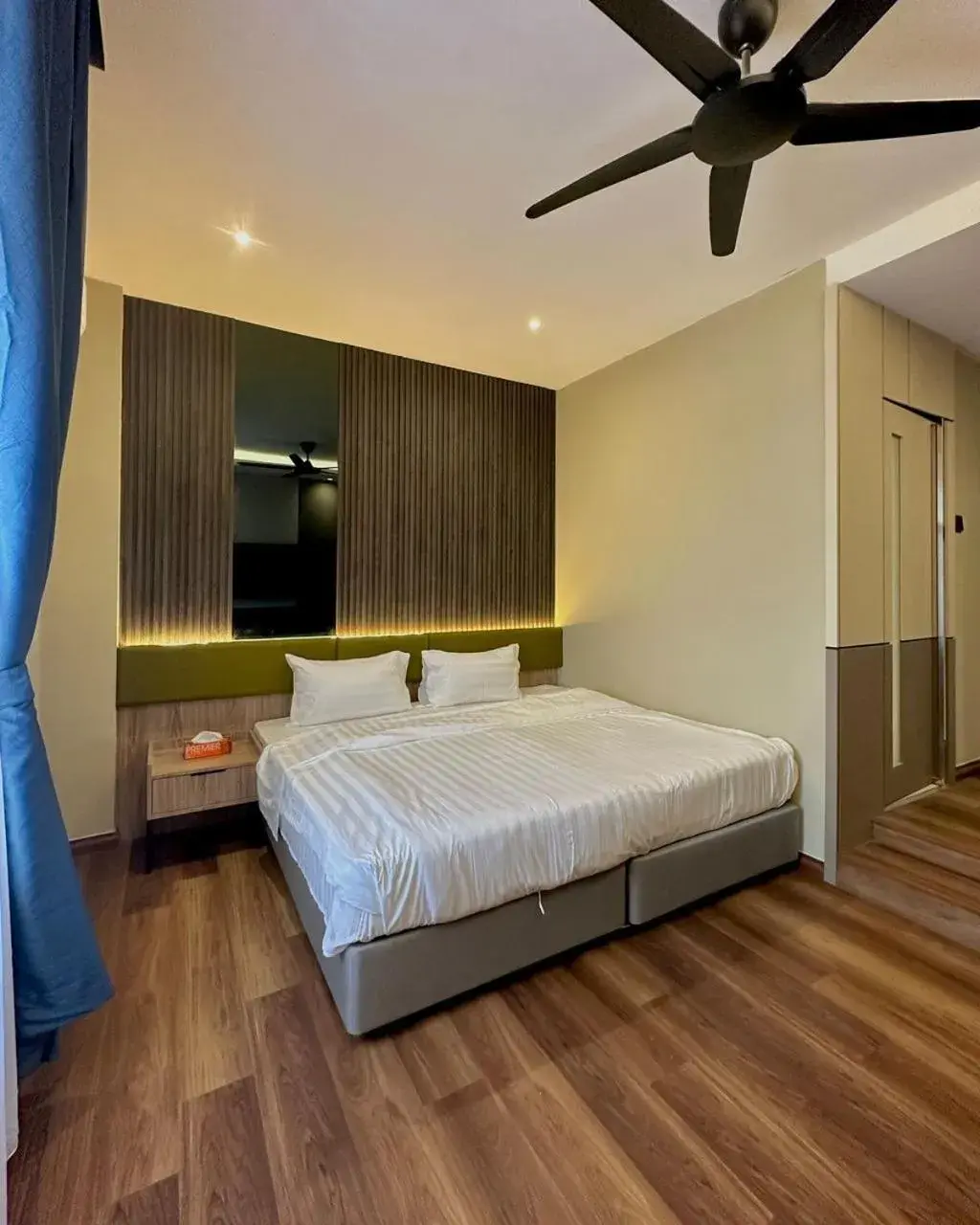 PREMIUM QUEEN in I-VISTA HOTEL PREMIUM QUEEN in I-VISTA HOTEL