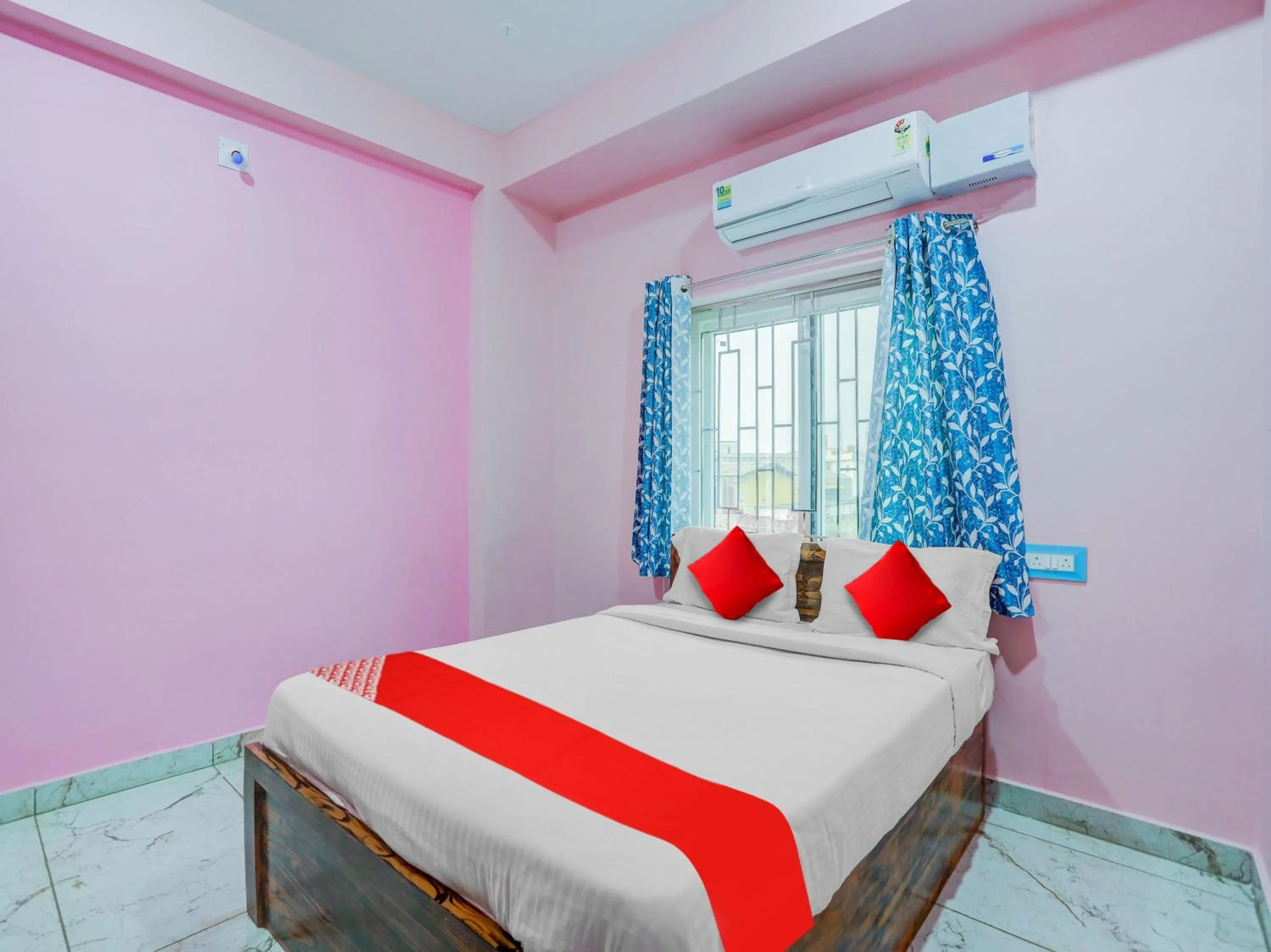 Bedroom, Bed in Hotel O Kalinga Inn