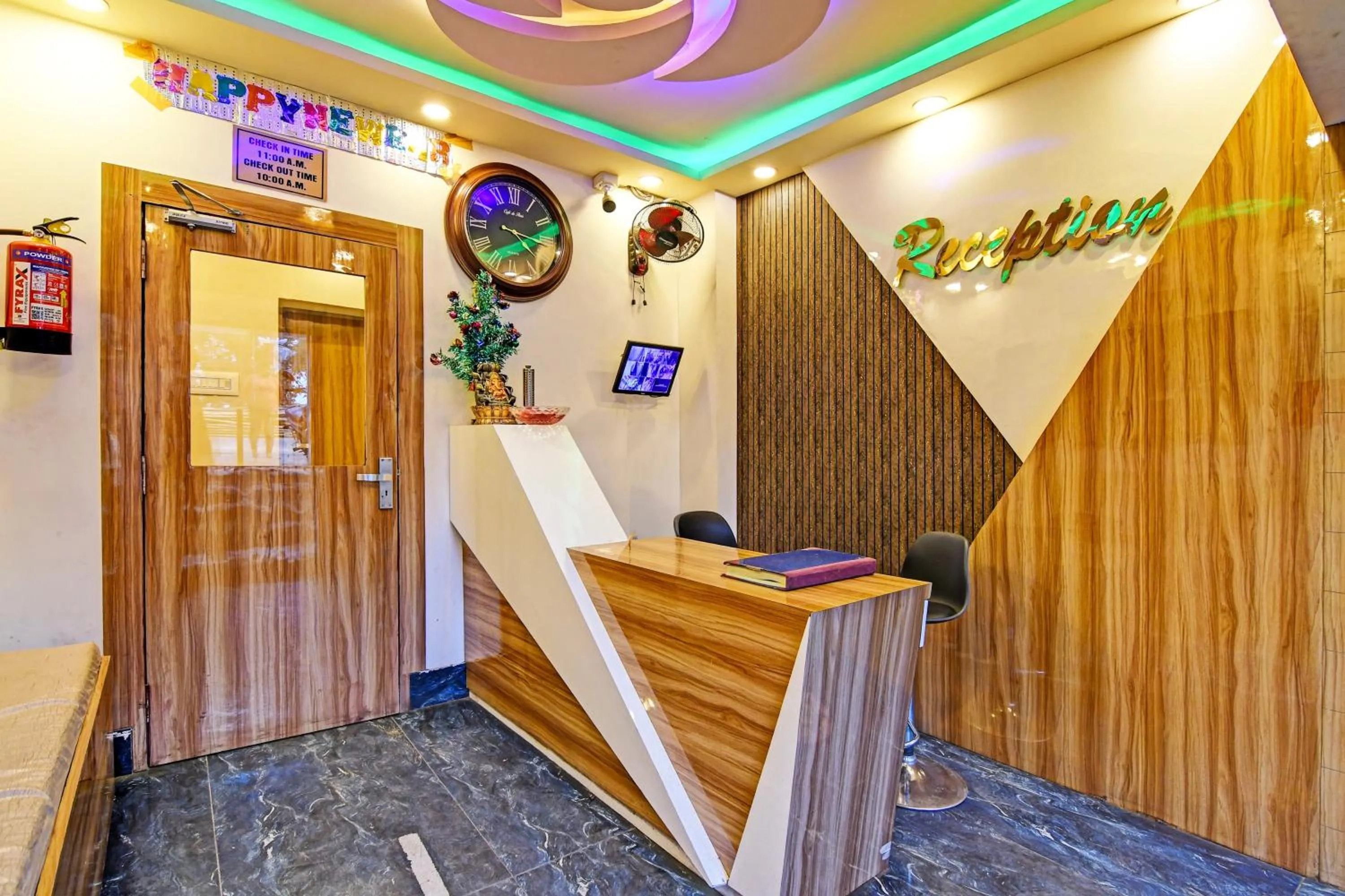 Lobby or reception in Super Hotel O The Orchid Residency