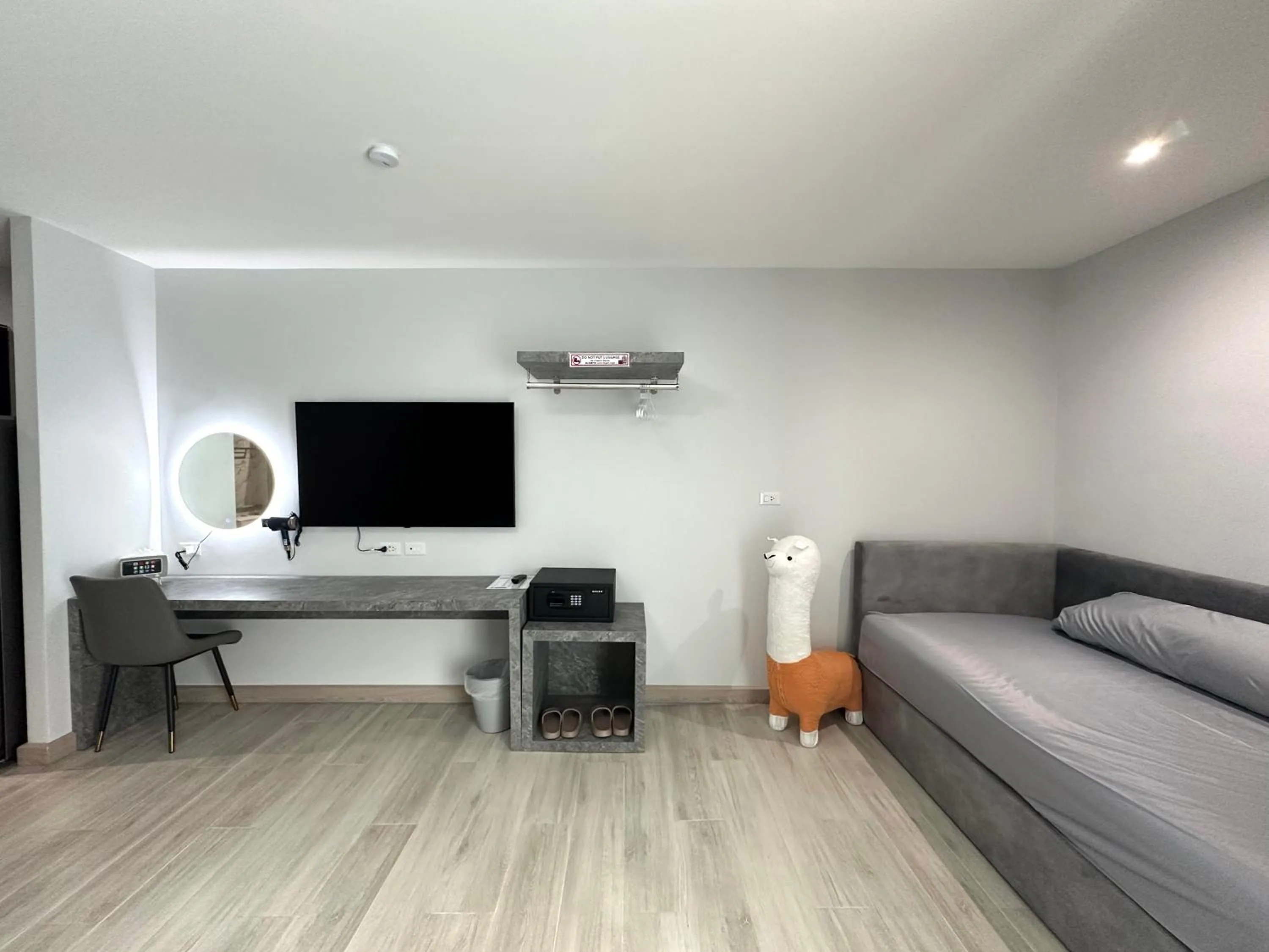 Bedroom in Kata Place Villa