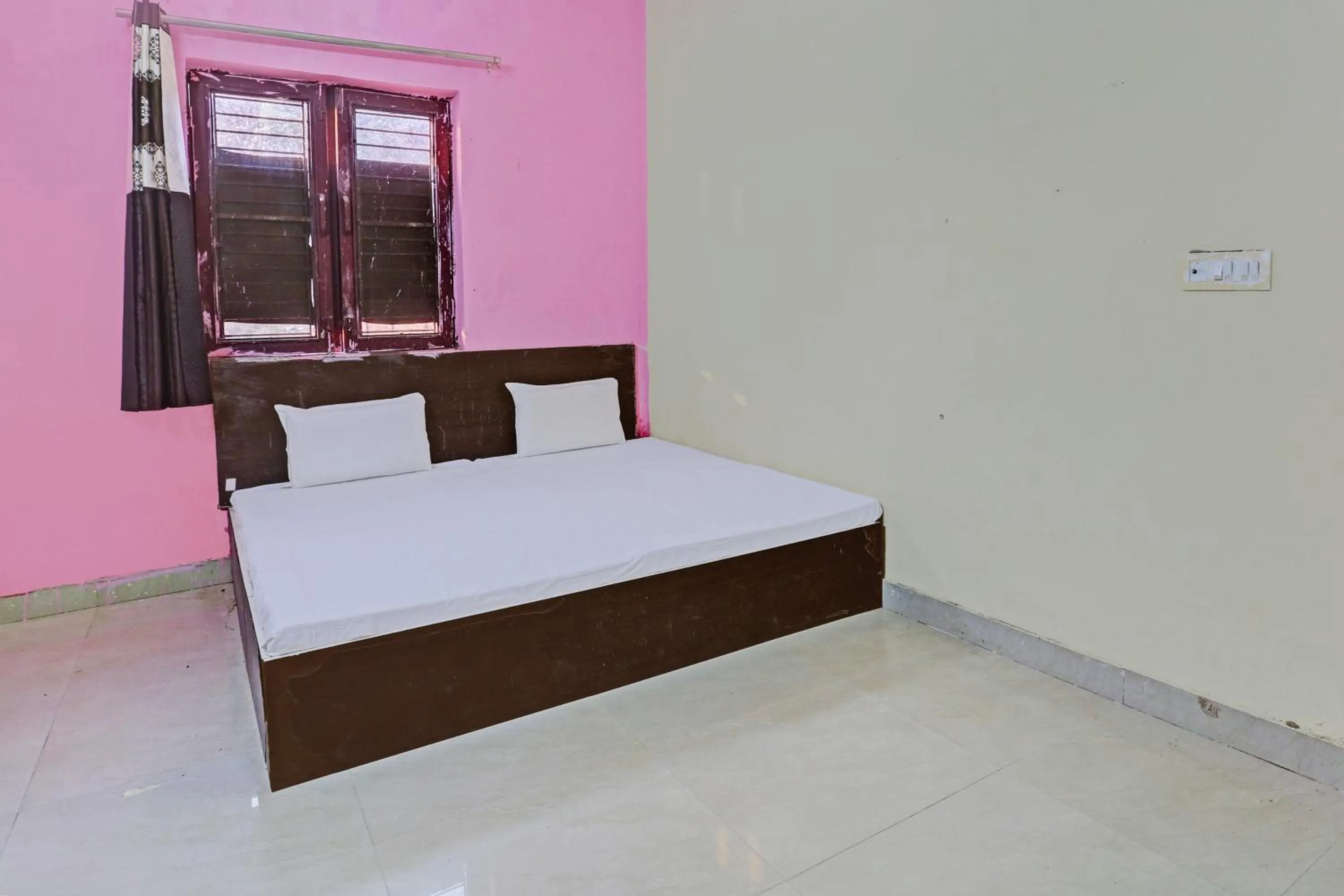 Bedroom in Hotel O Kamla banquet hall