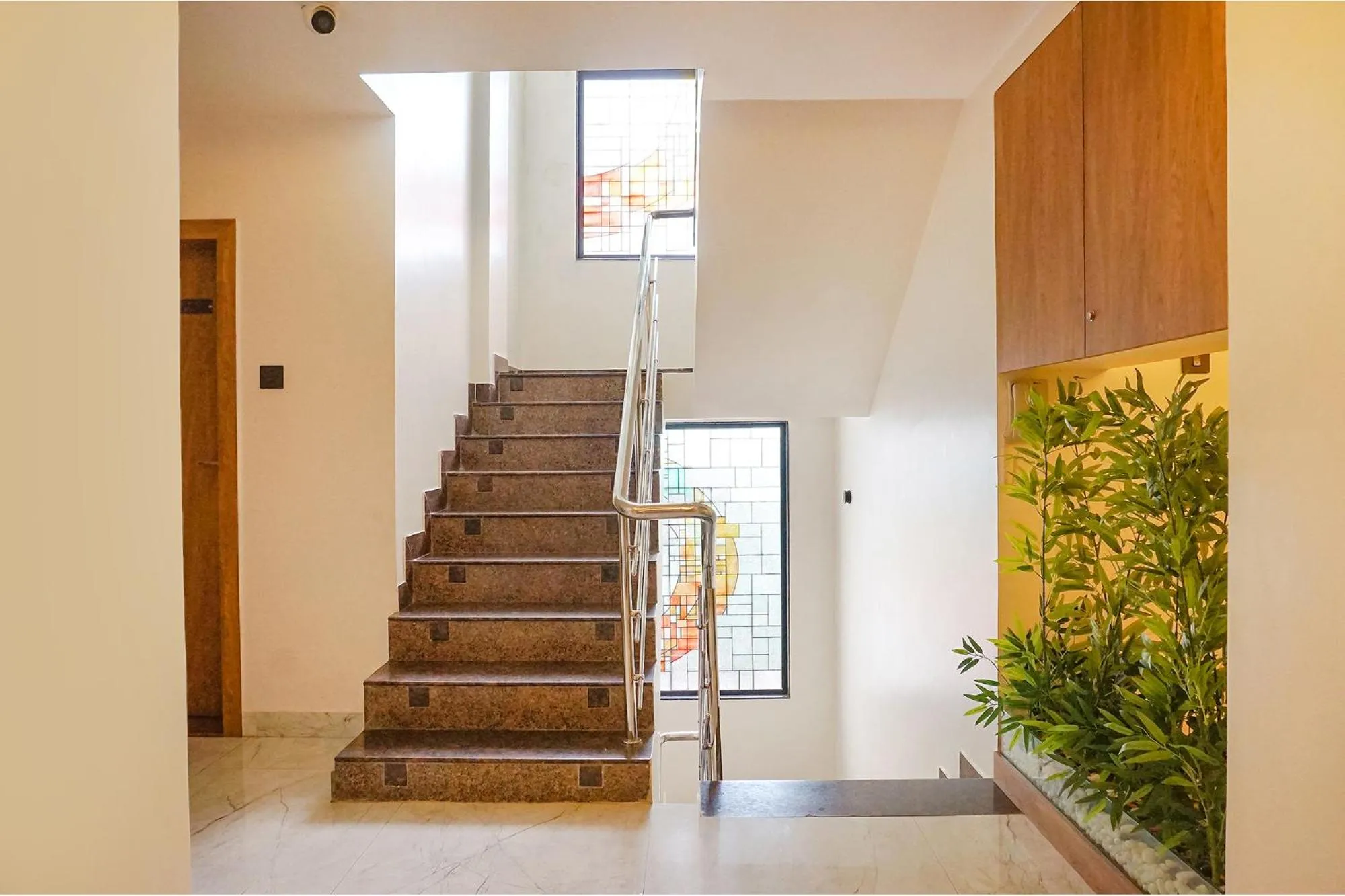 Lobby or reception in Oriva Shourya Residency - Nr Maharshi Karve Museum