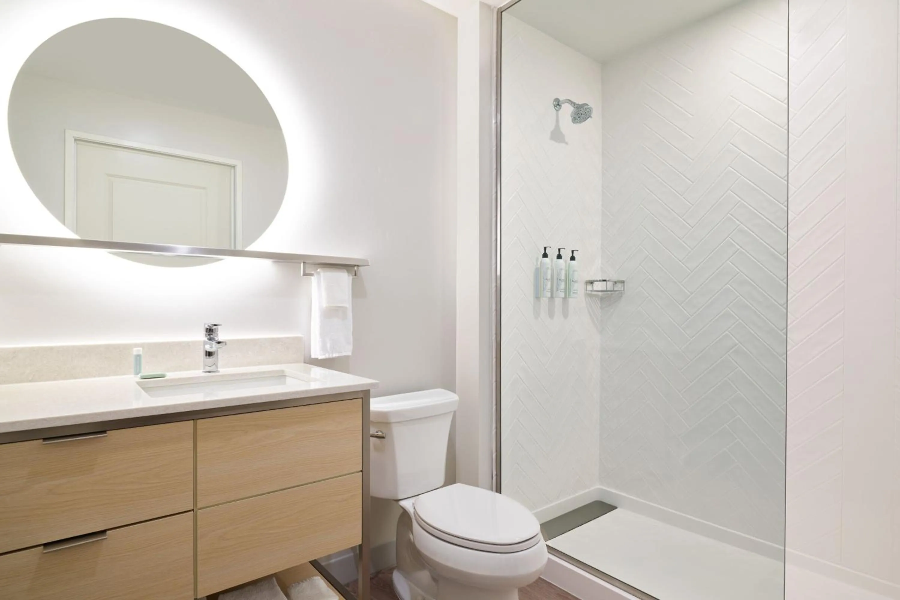 Bathroom in TownePlace Suites by Marriott Tempe
