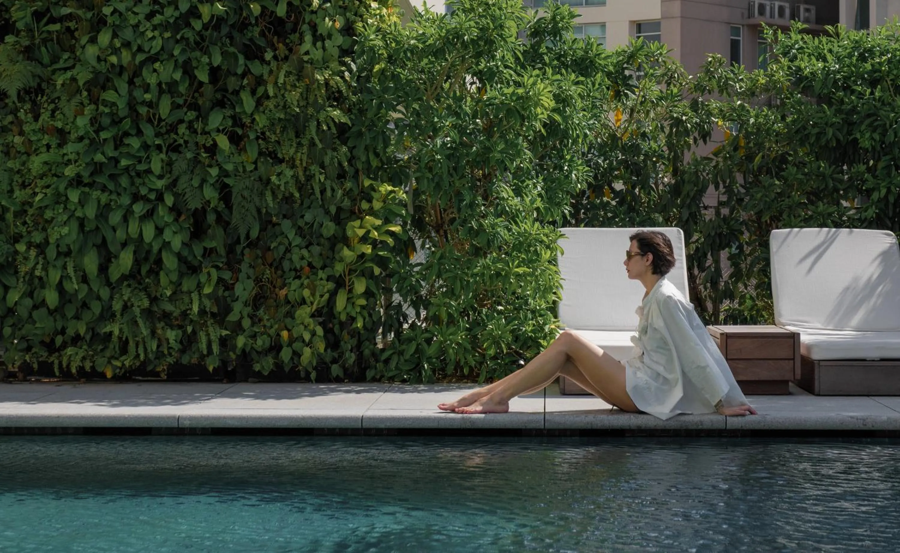 Swimming pool in The Singapore EDITION