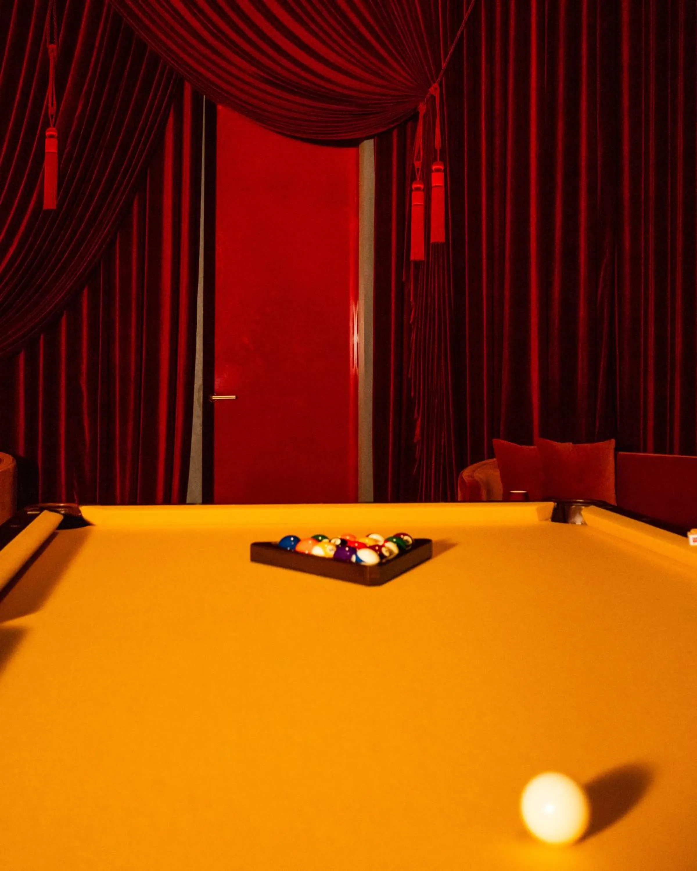Billiard in The Singapore EDITION