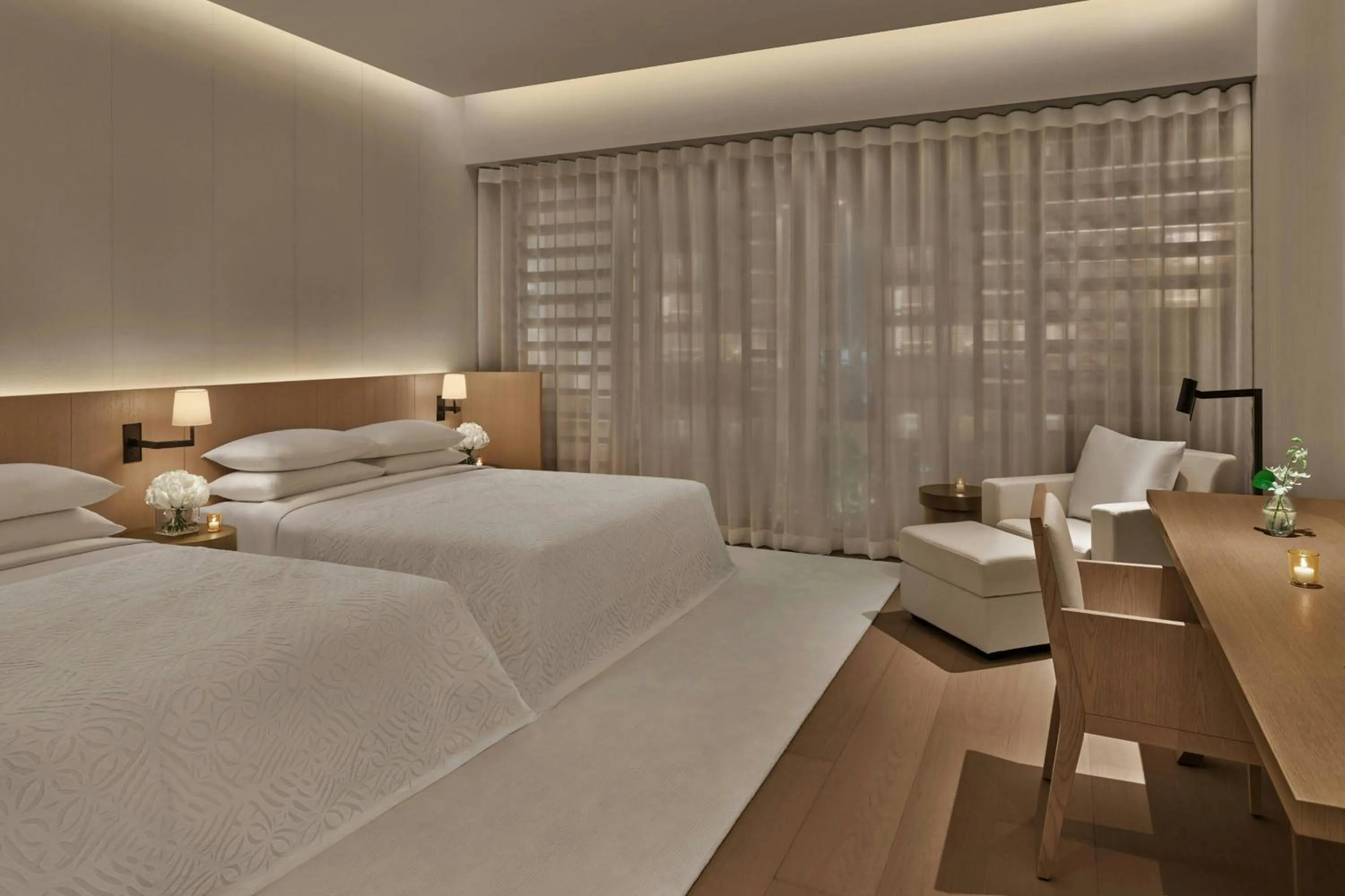 Bedroom, Bed in The Singapore EDITION