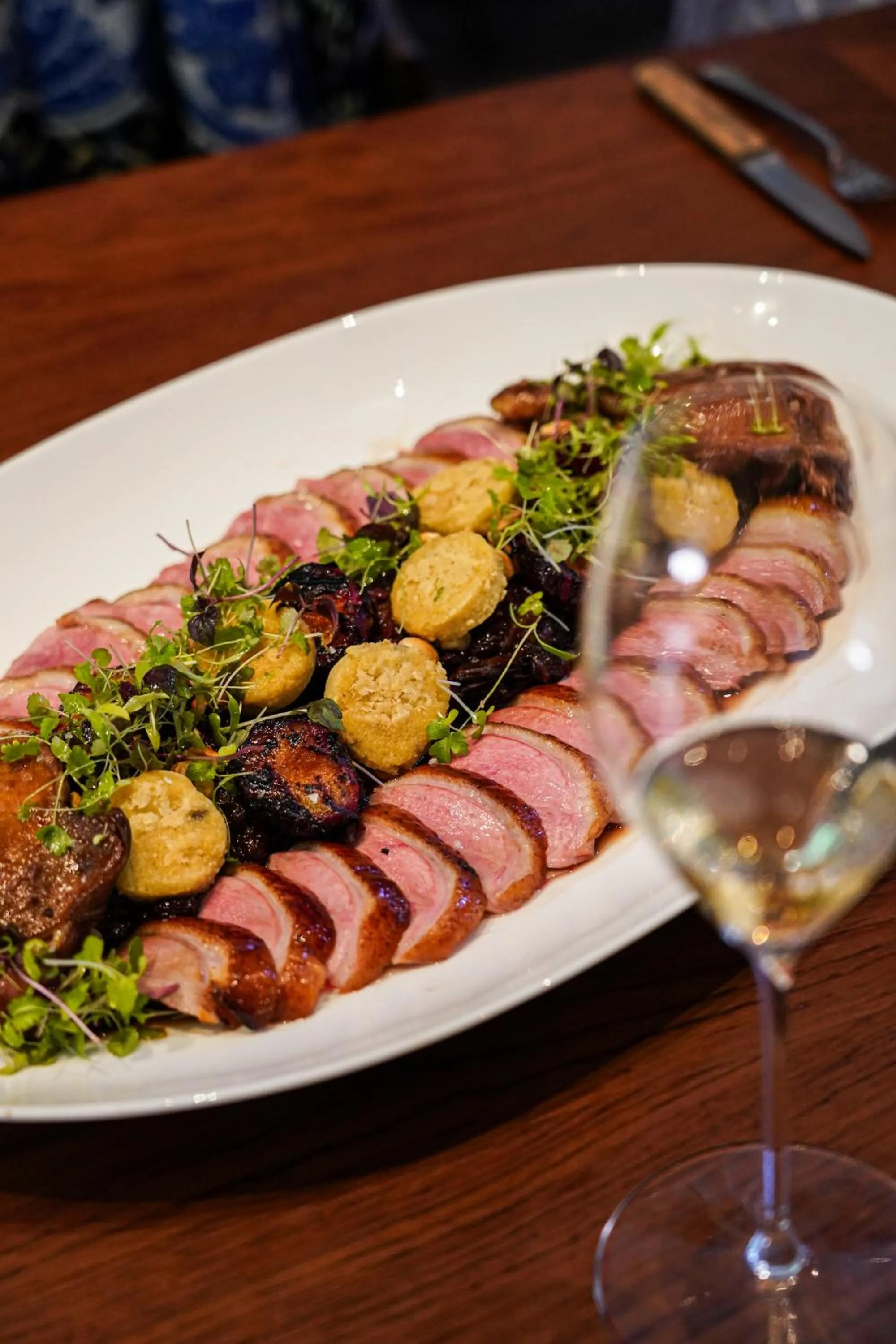 Restaurant/places to eat in The Singapore EDITION