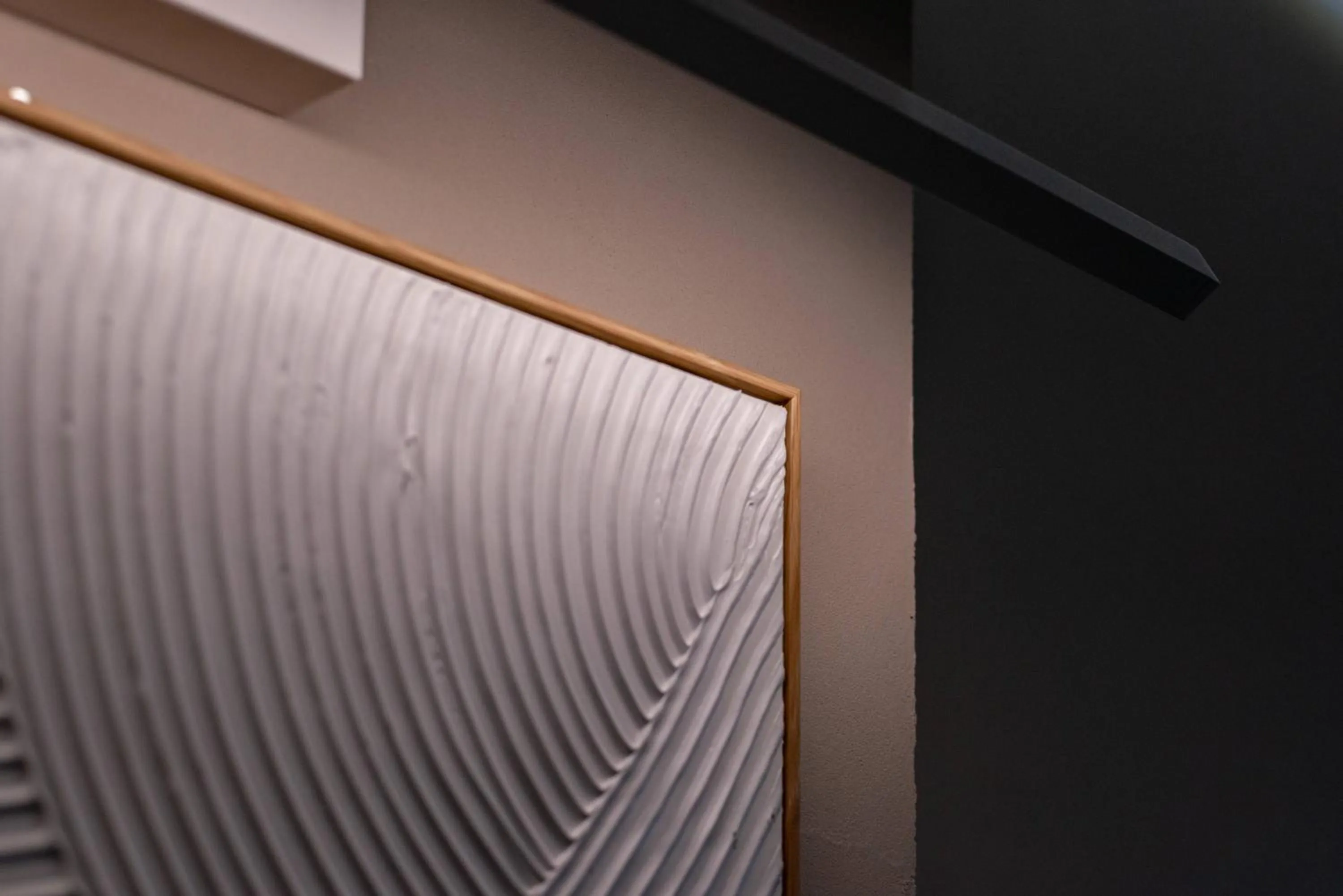 Decorative detail in Duomo Collection