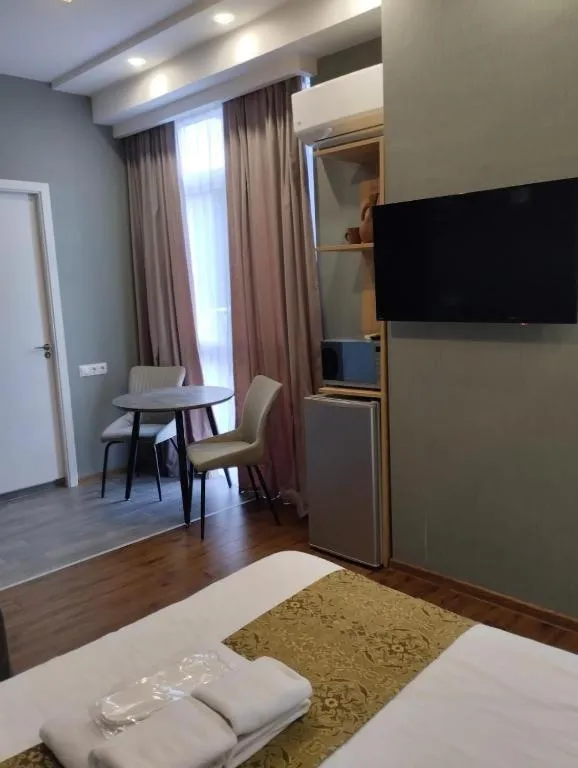 TV and multimedia, Bed in Sky by the river