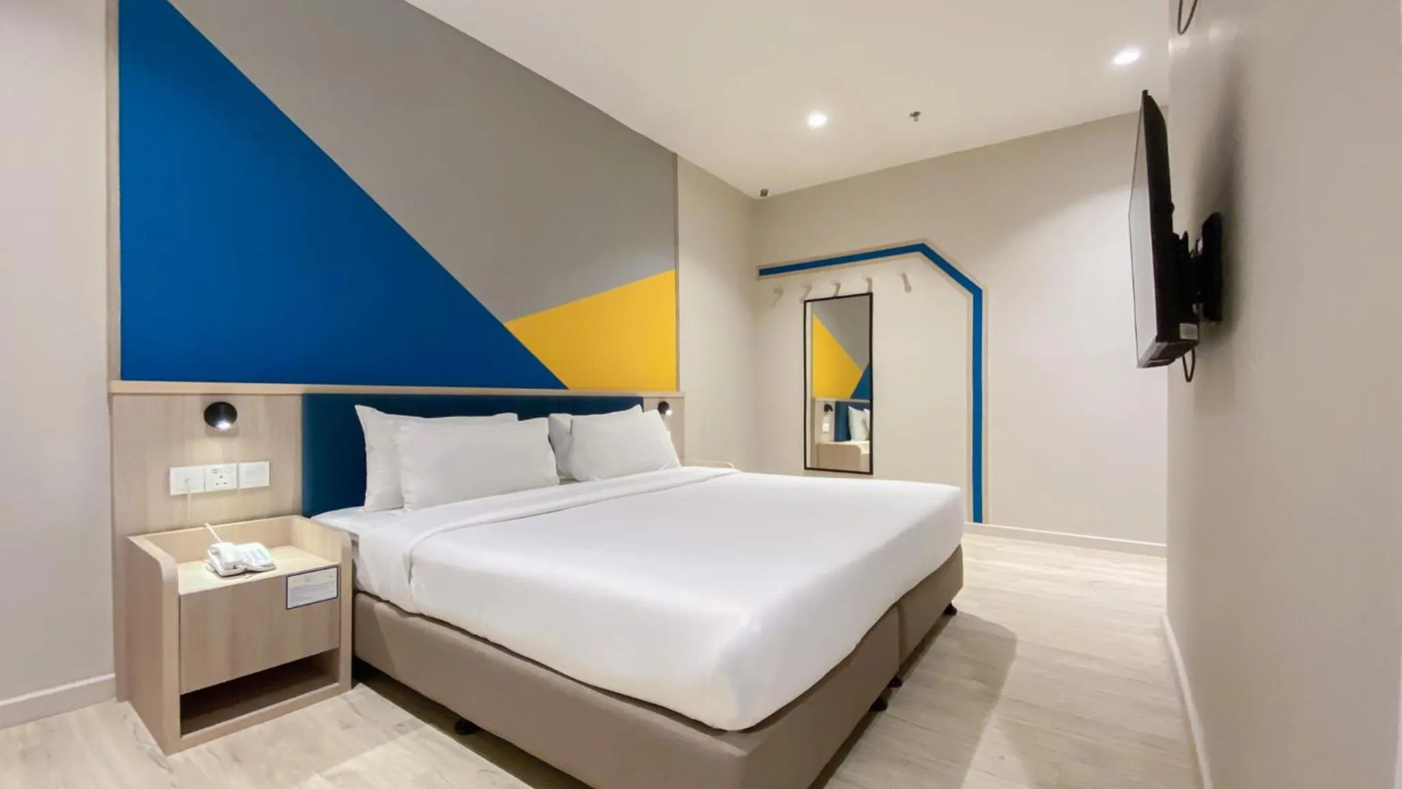 Bedroom, Bed in Fives Hotel Meldrum