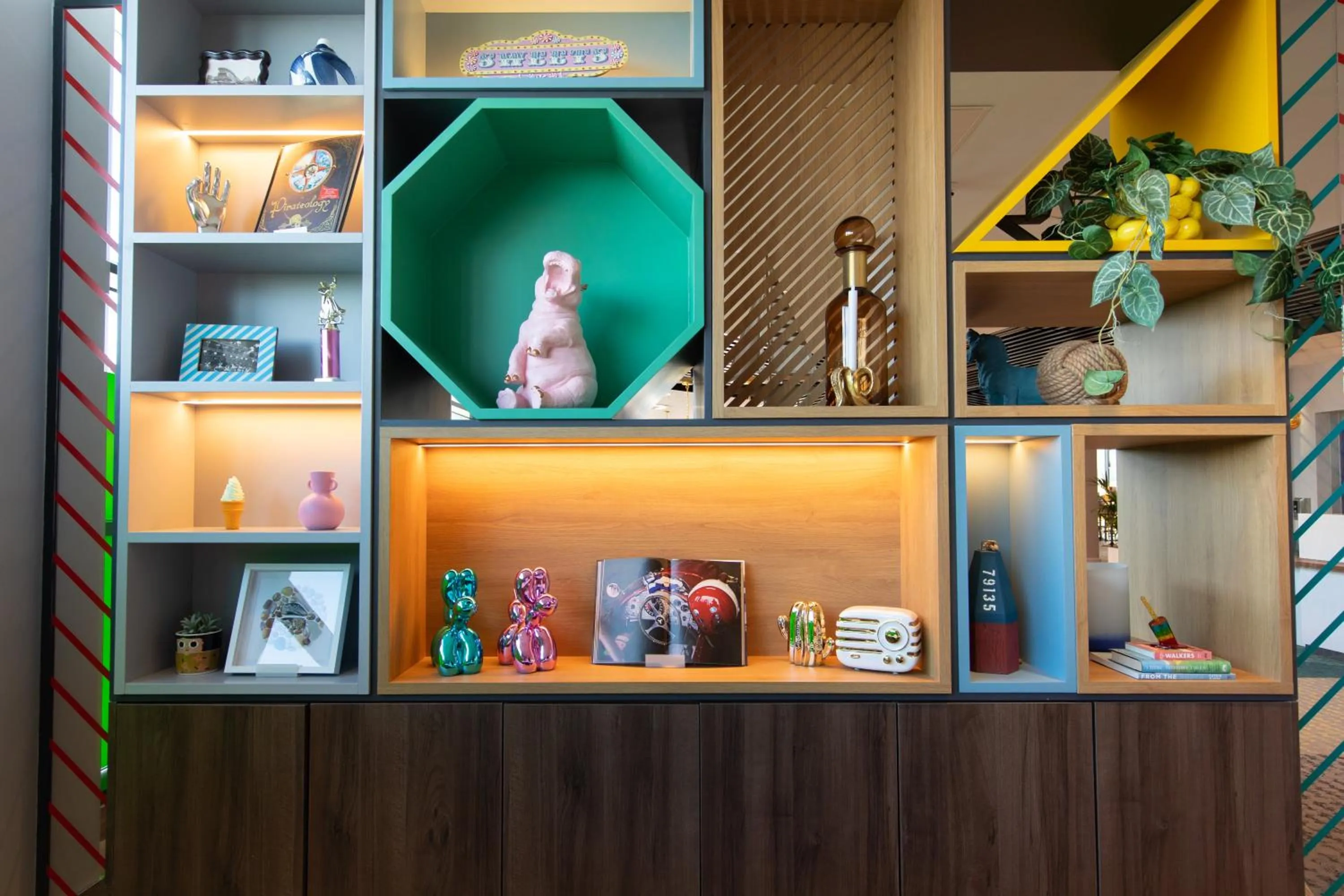 Lobby or reception in Holiday Inn Blackpool by IHG