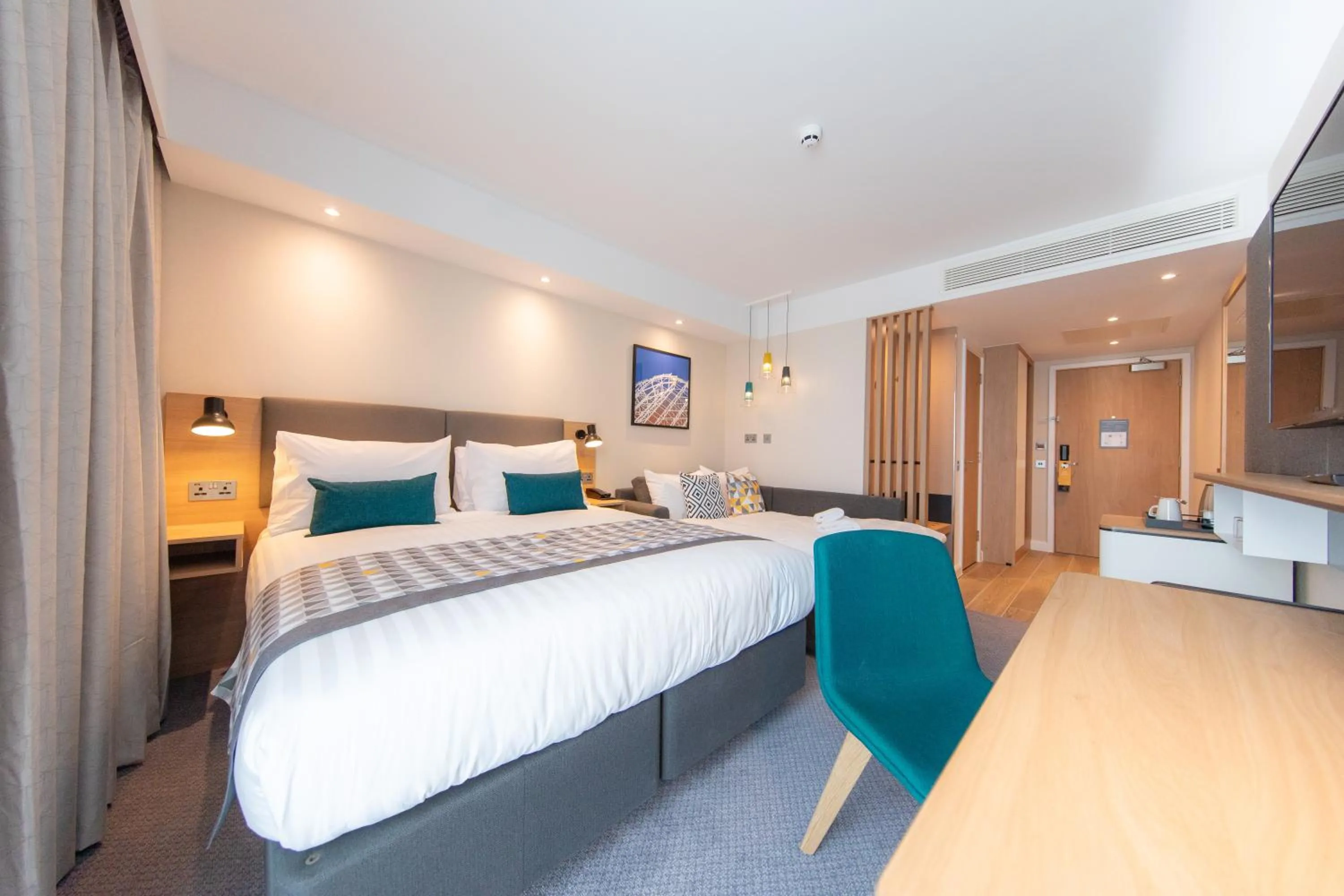 Bedroom, Bed in Holiday Inn Blackpool by IHG