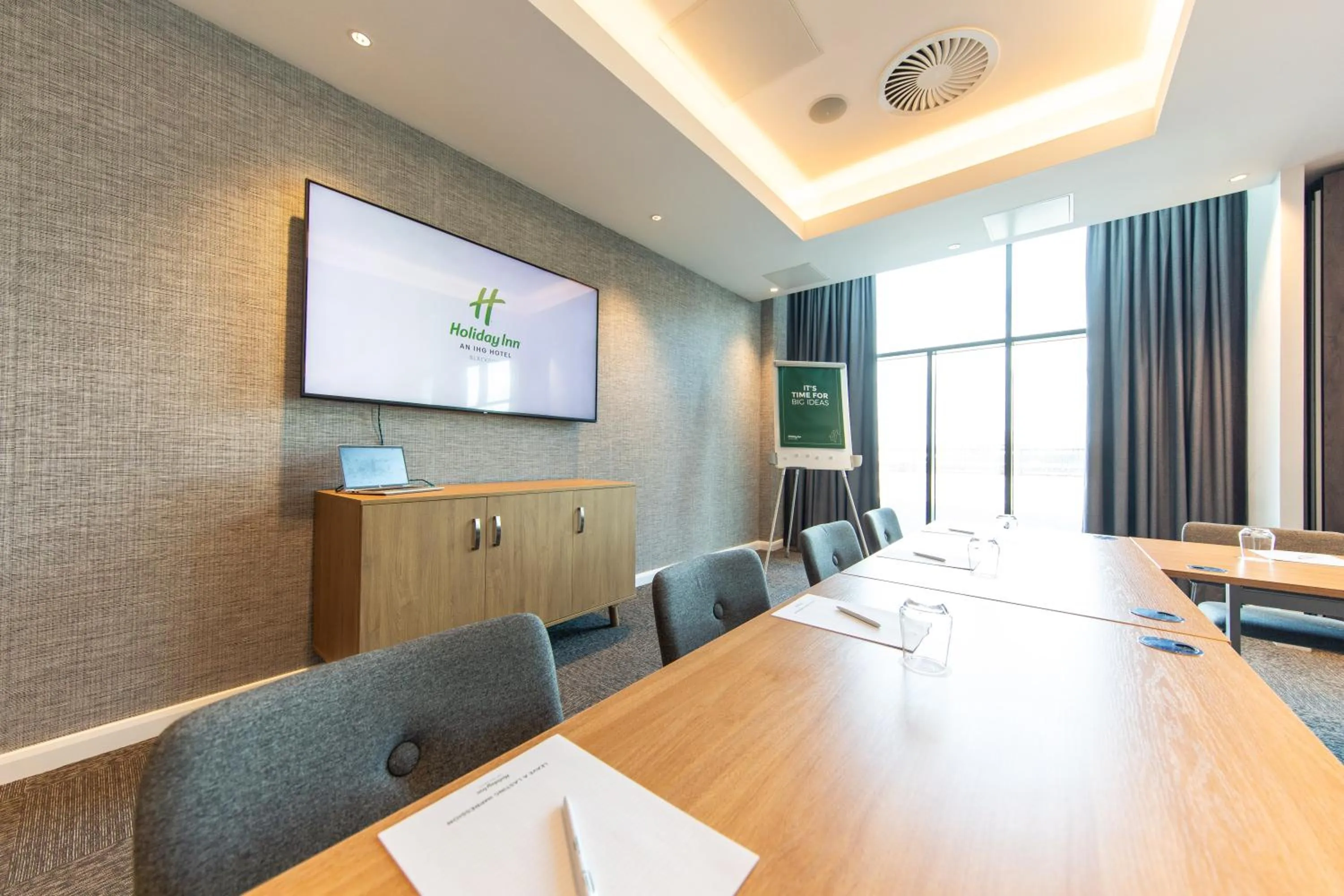 Meeting/conference room in Holiday Inn Blackpool by IHG